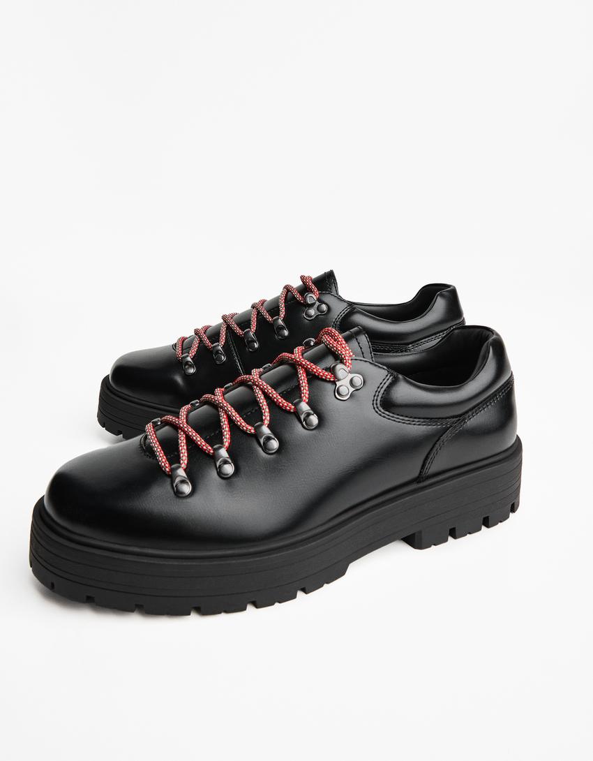 Buty z metalowymi detalami-Czarny-3