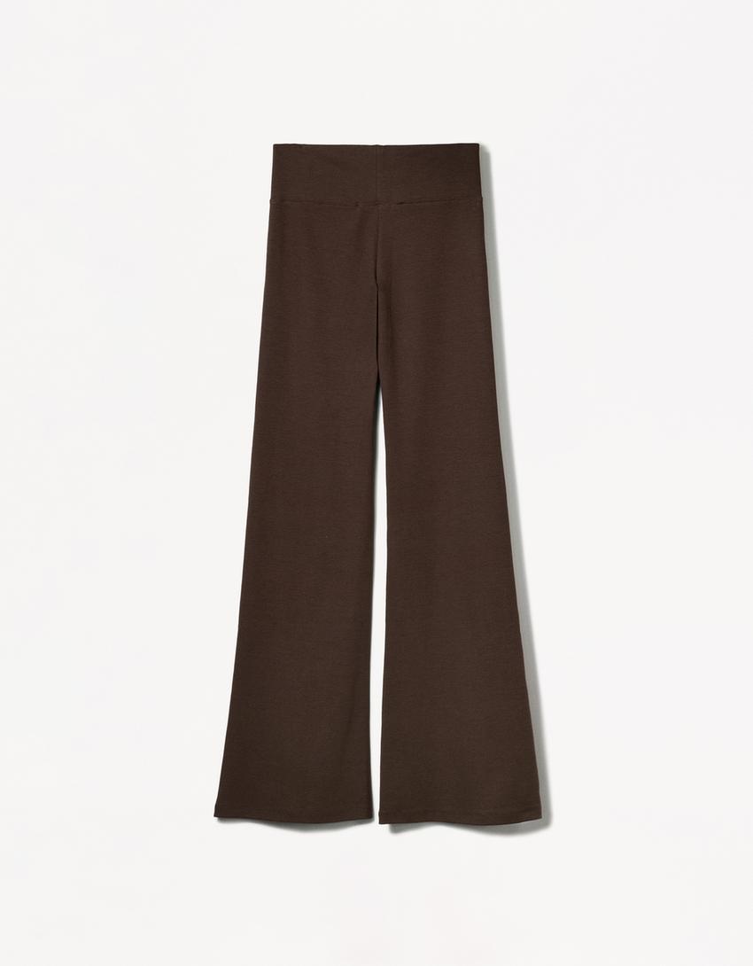 Pantalón flare-Marrón