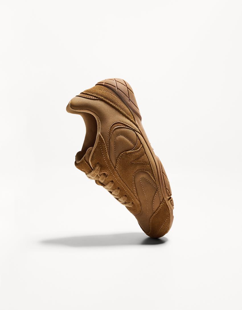 حذاء رياضي بنعل رفيع-بني فاتح