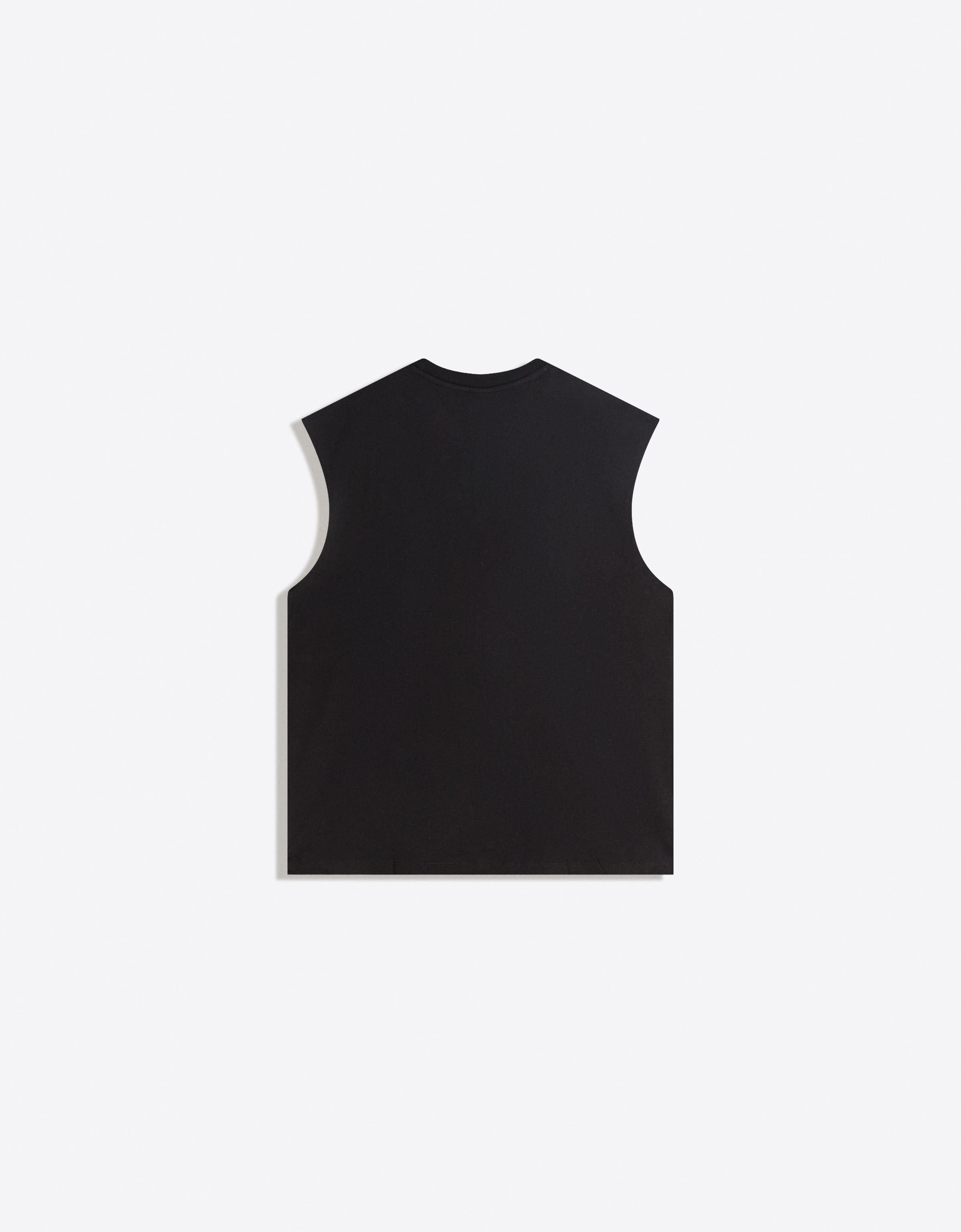 Sleeveless T-shirt — Black
