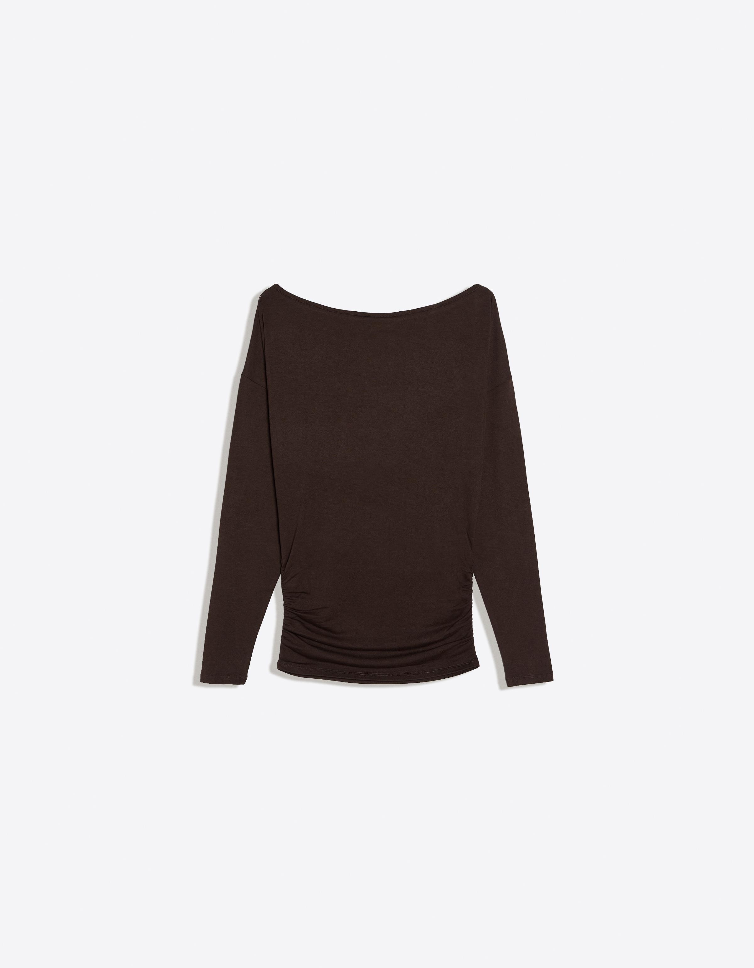 Asymmetric neck long-sleeved T-shirt — Brown