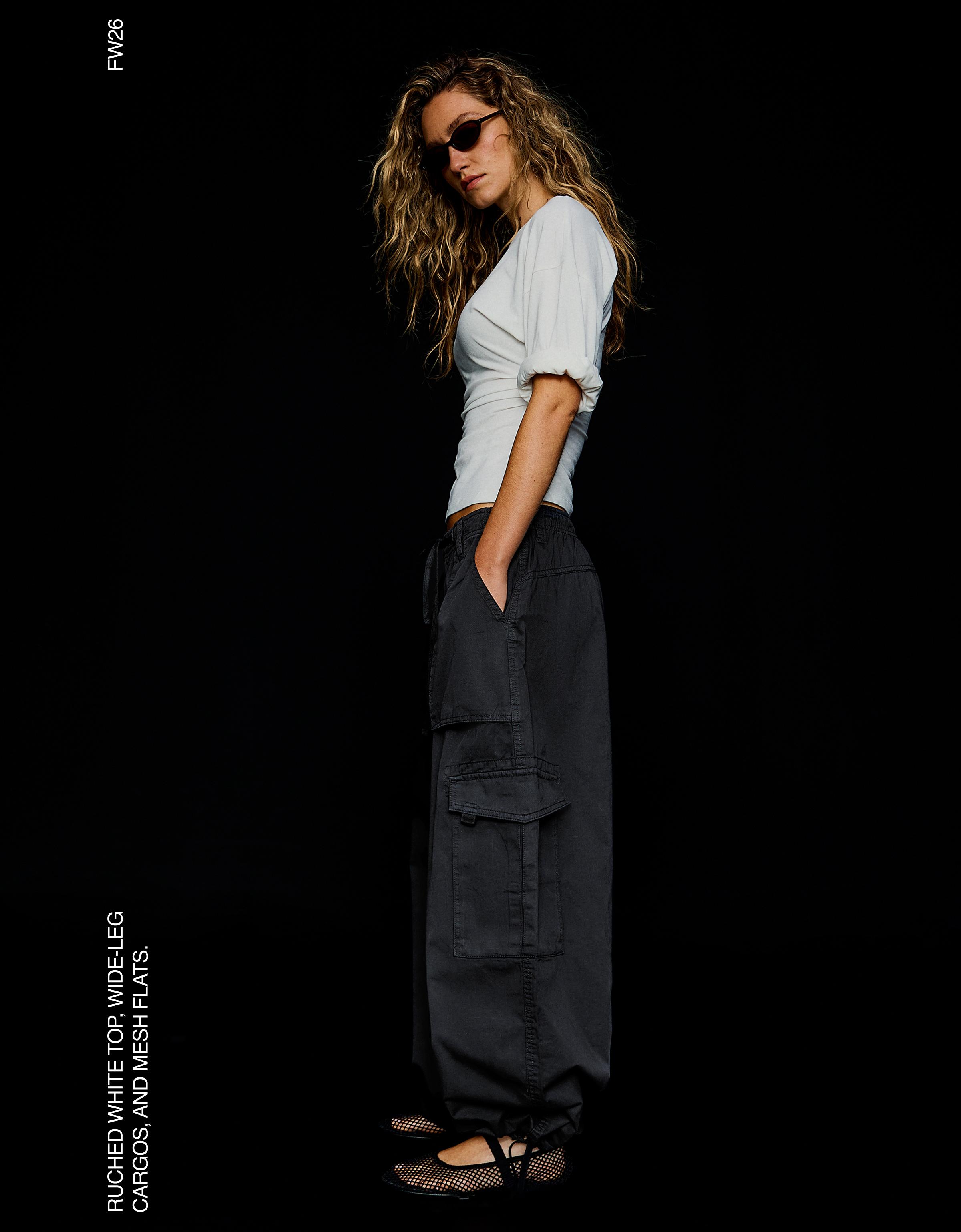 Parachute cargo trousers — Black
