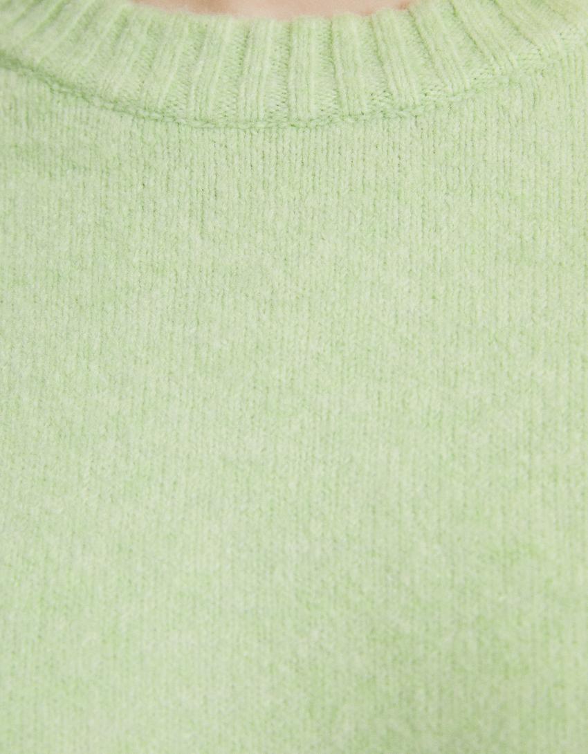 Round neck cropped sweater-Green-5