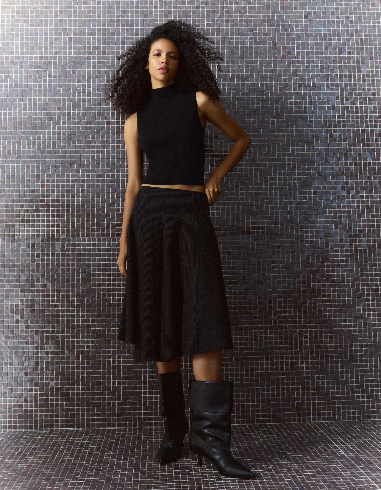 High neck knit waistcoat — Black