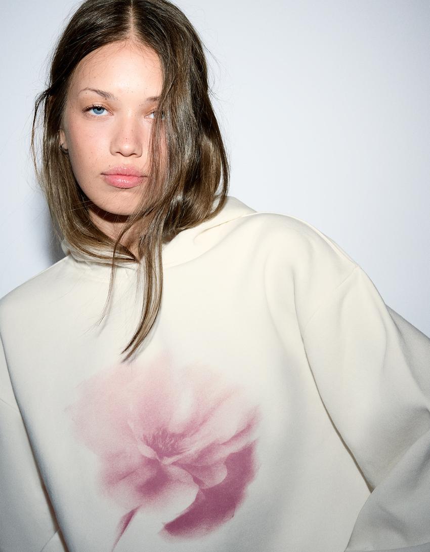 Printed hoodie-Cream