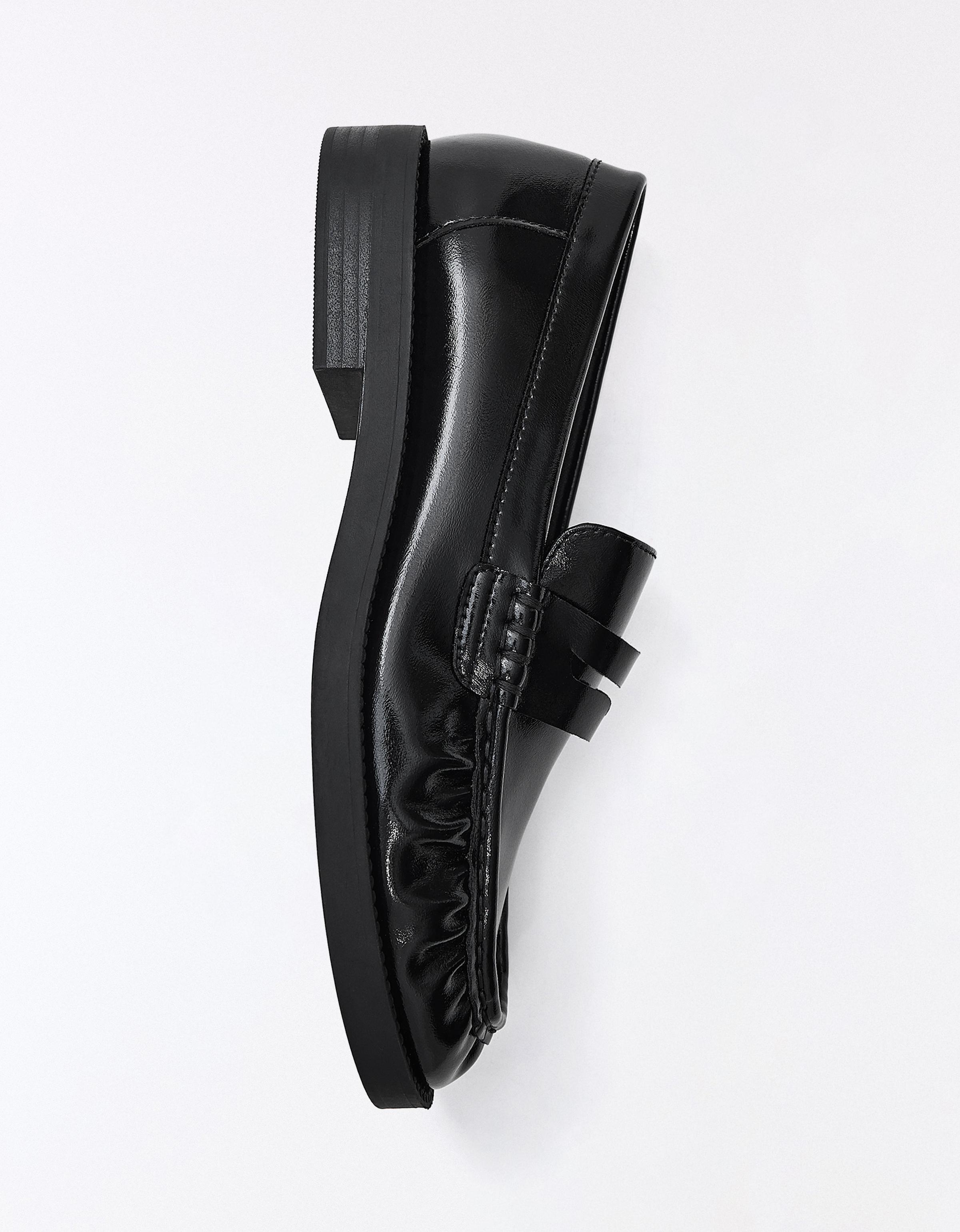Ruched loafers — BLACK