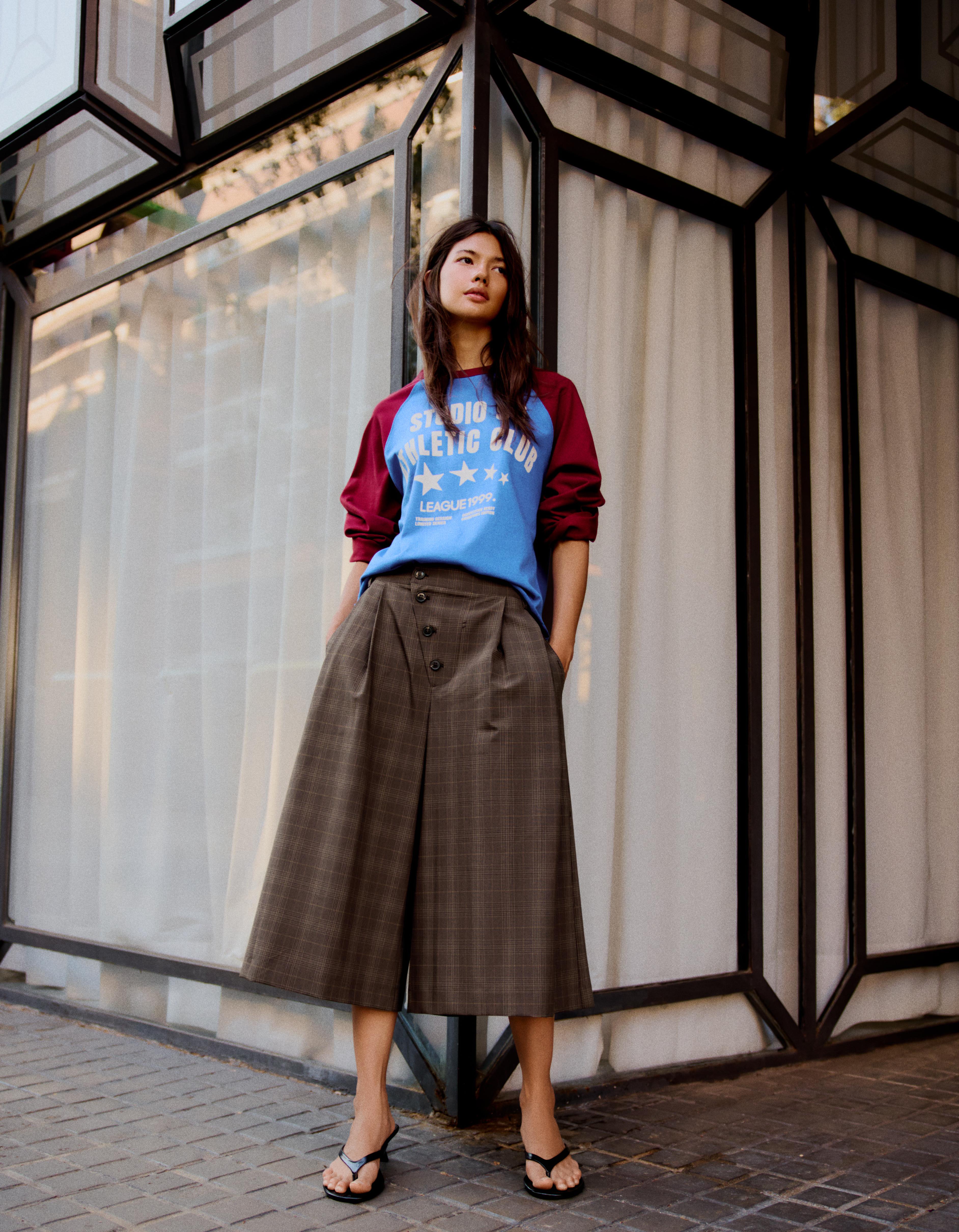 Bershka Bermuda Culotte Botones Cruzados Mujer Marrón