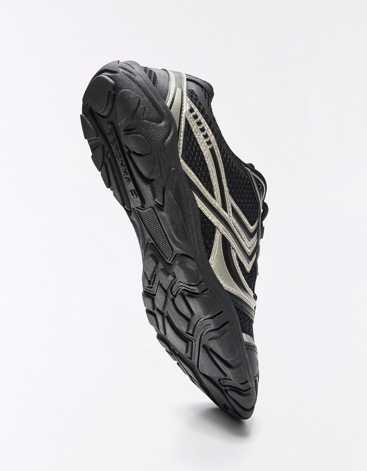 Barefoot trainers — BLACK