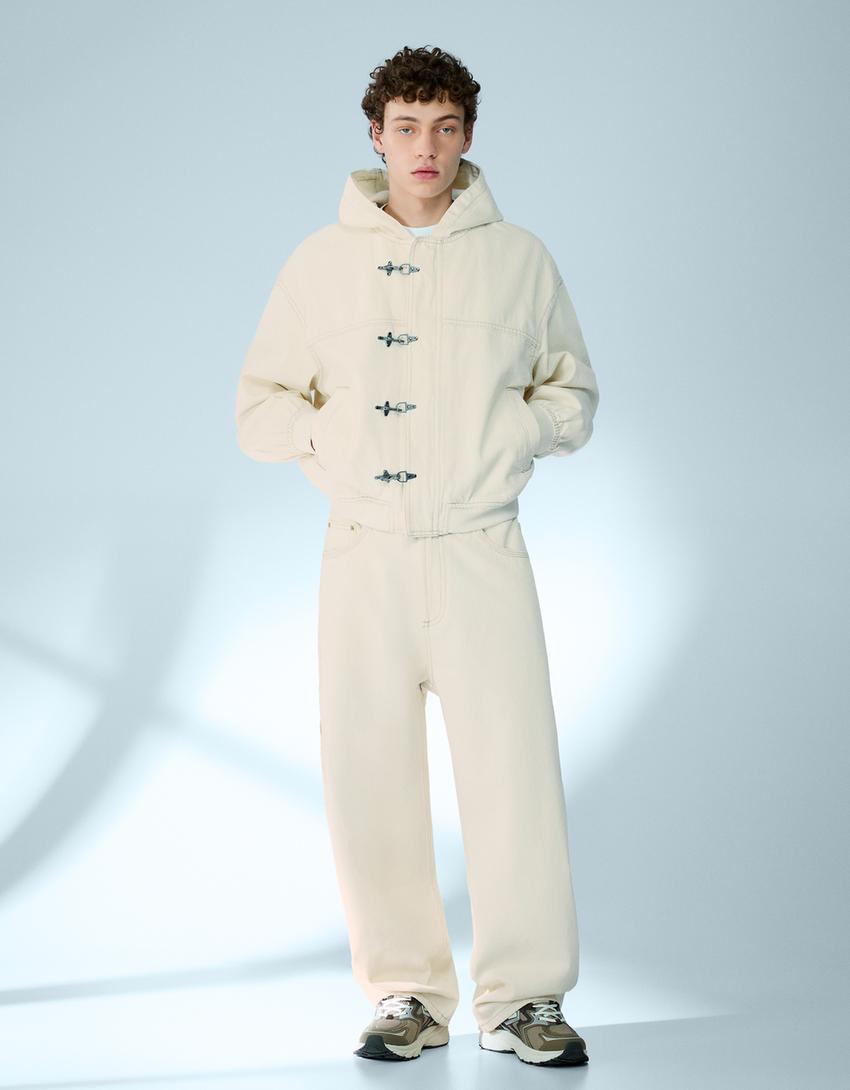 Cazadora bomber alamares