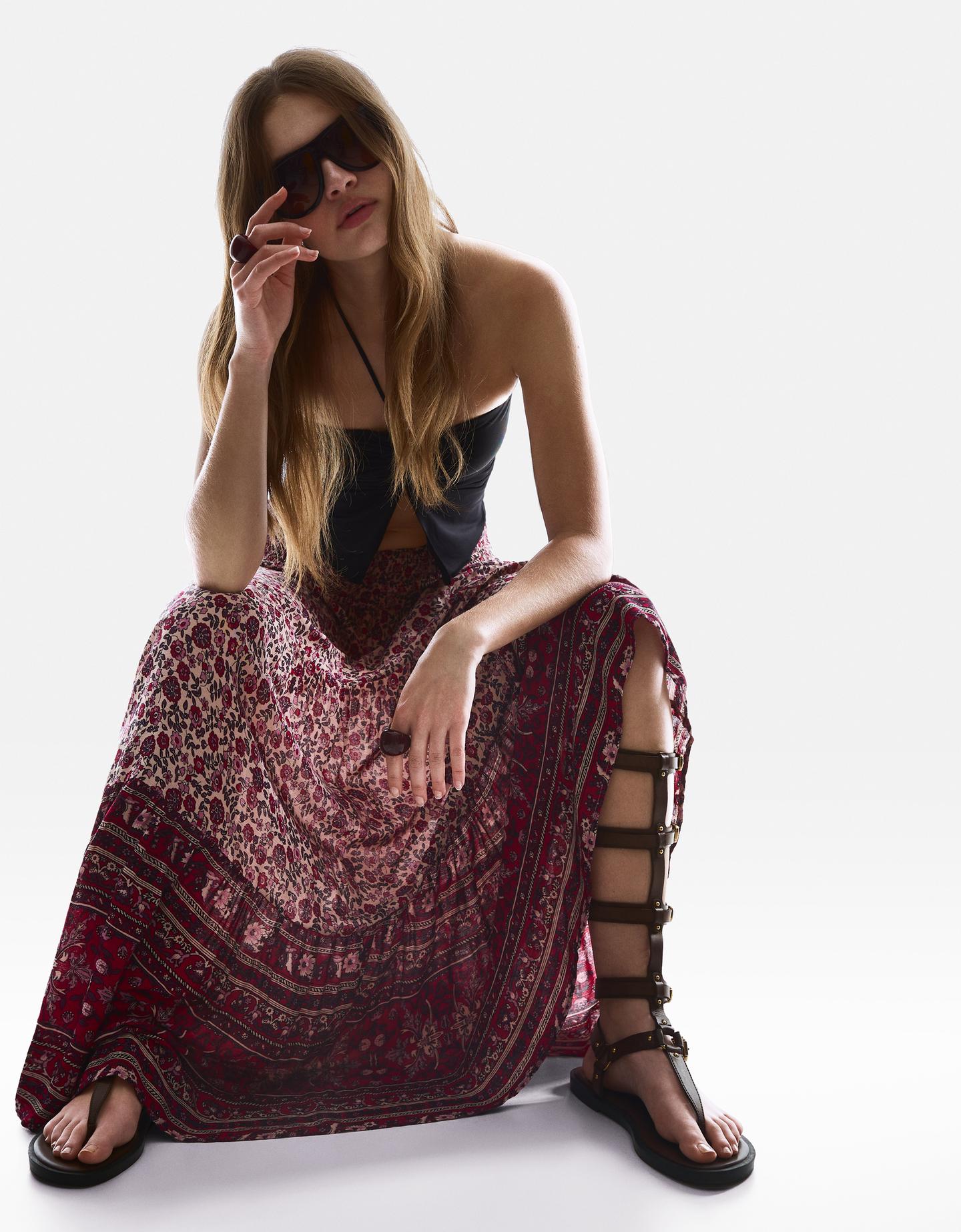 Bershka spódnica maxi w stylu boho z nadrukiem różowy