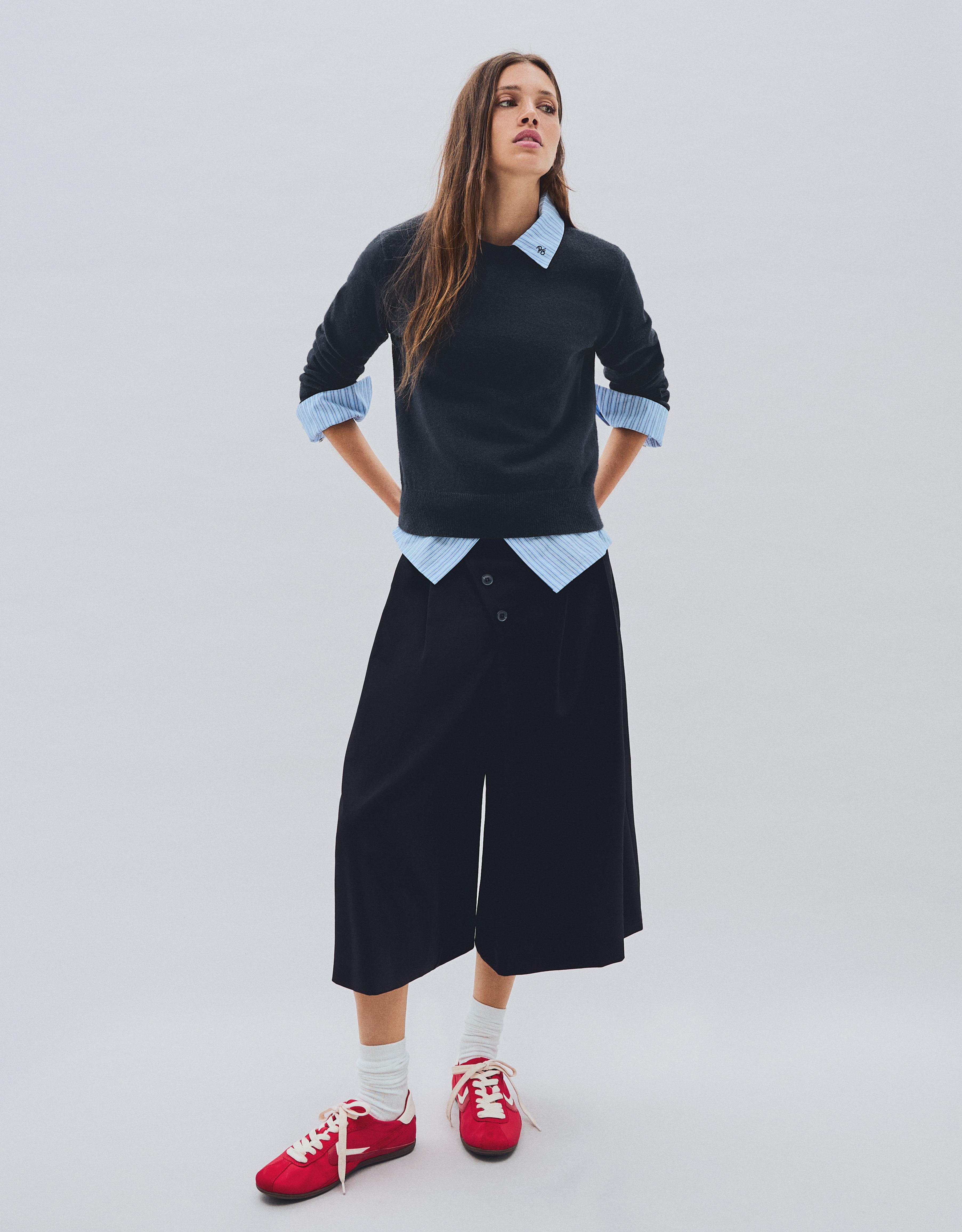Round neck jumper — Navy