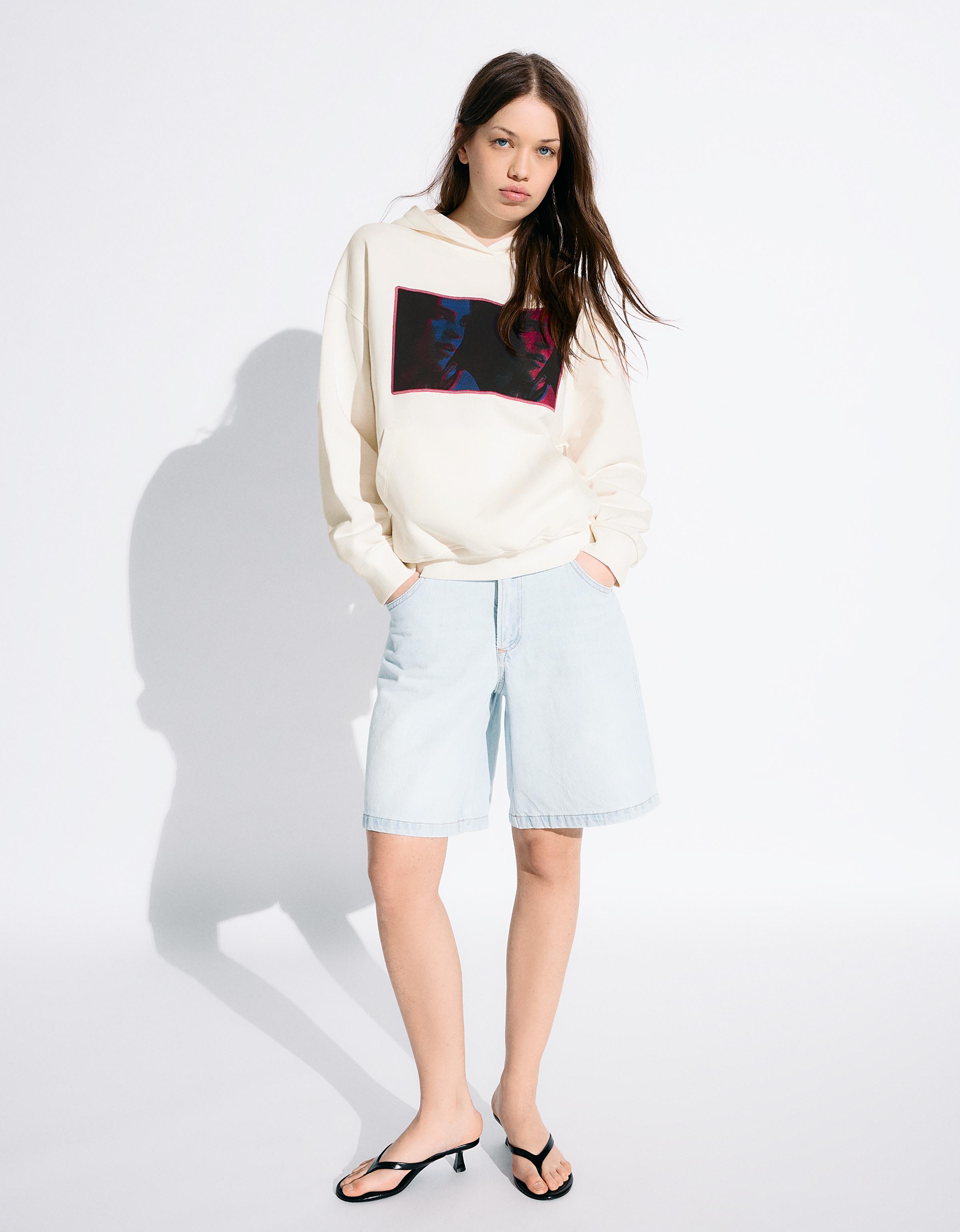 Billie Eilish print hood sweatshirt with hood sweatshirt