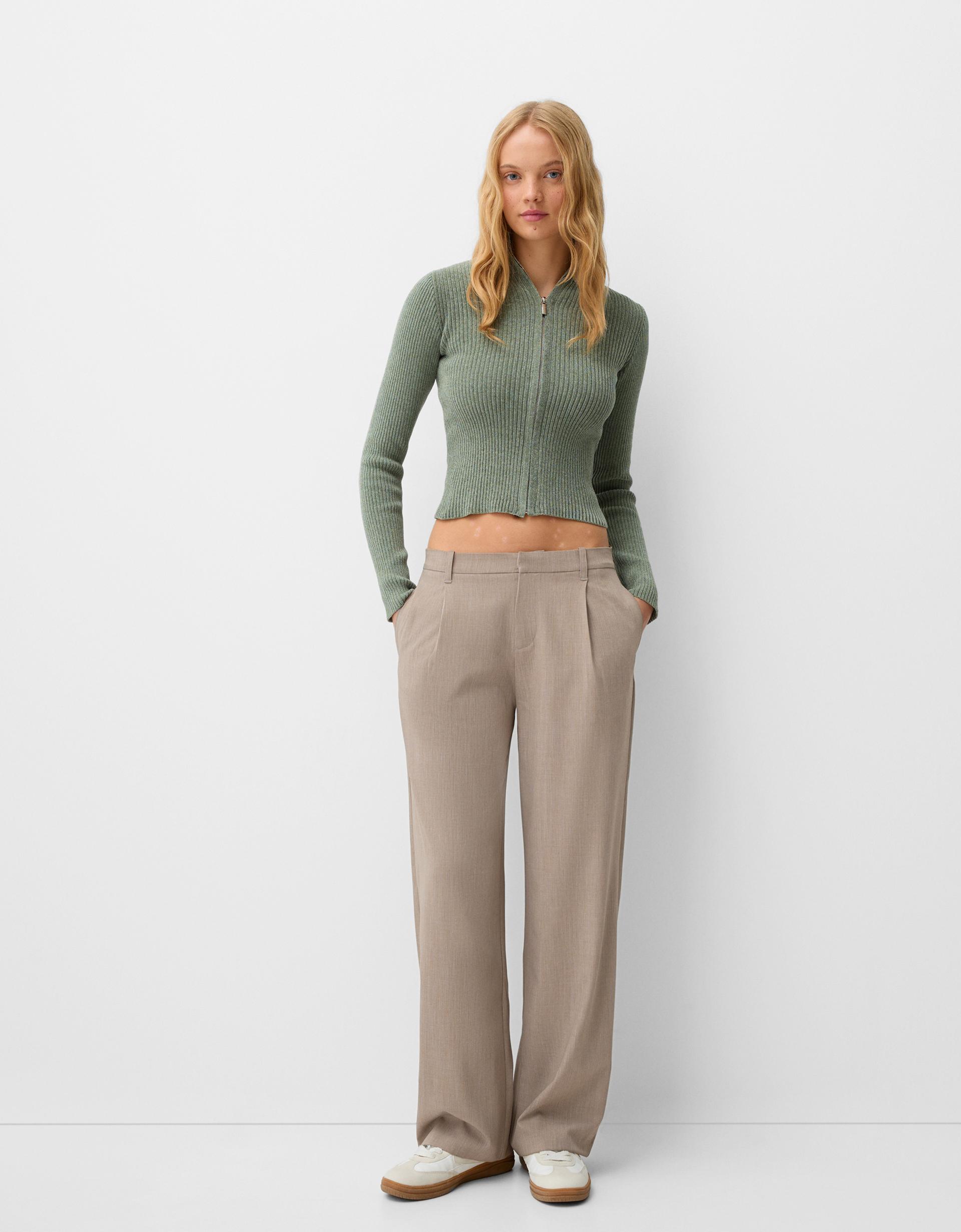 Low-rise baggy pants - Pants - Women | Bershka