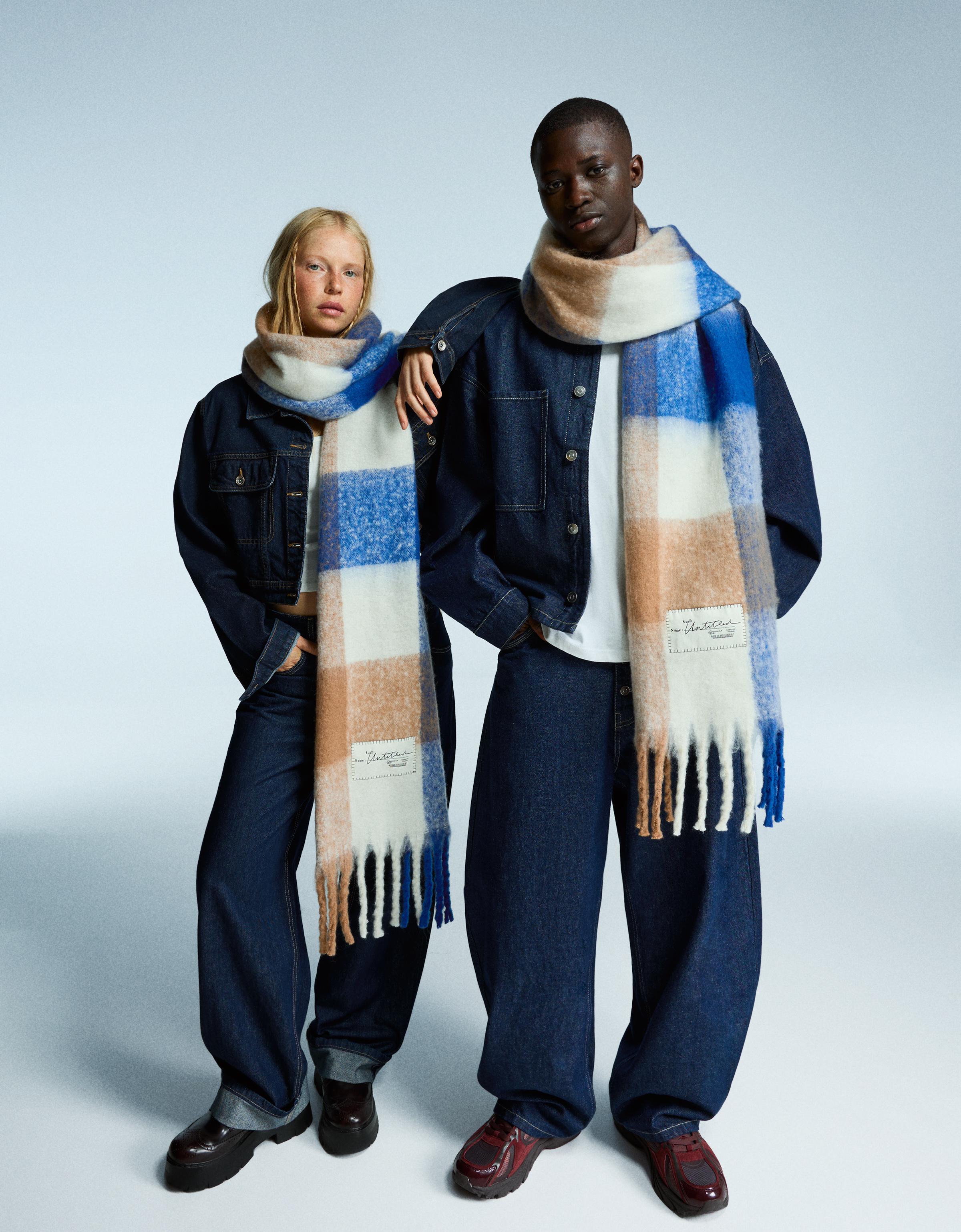 Bershka Karierter Schal Herren Dunkelblau