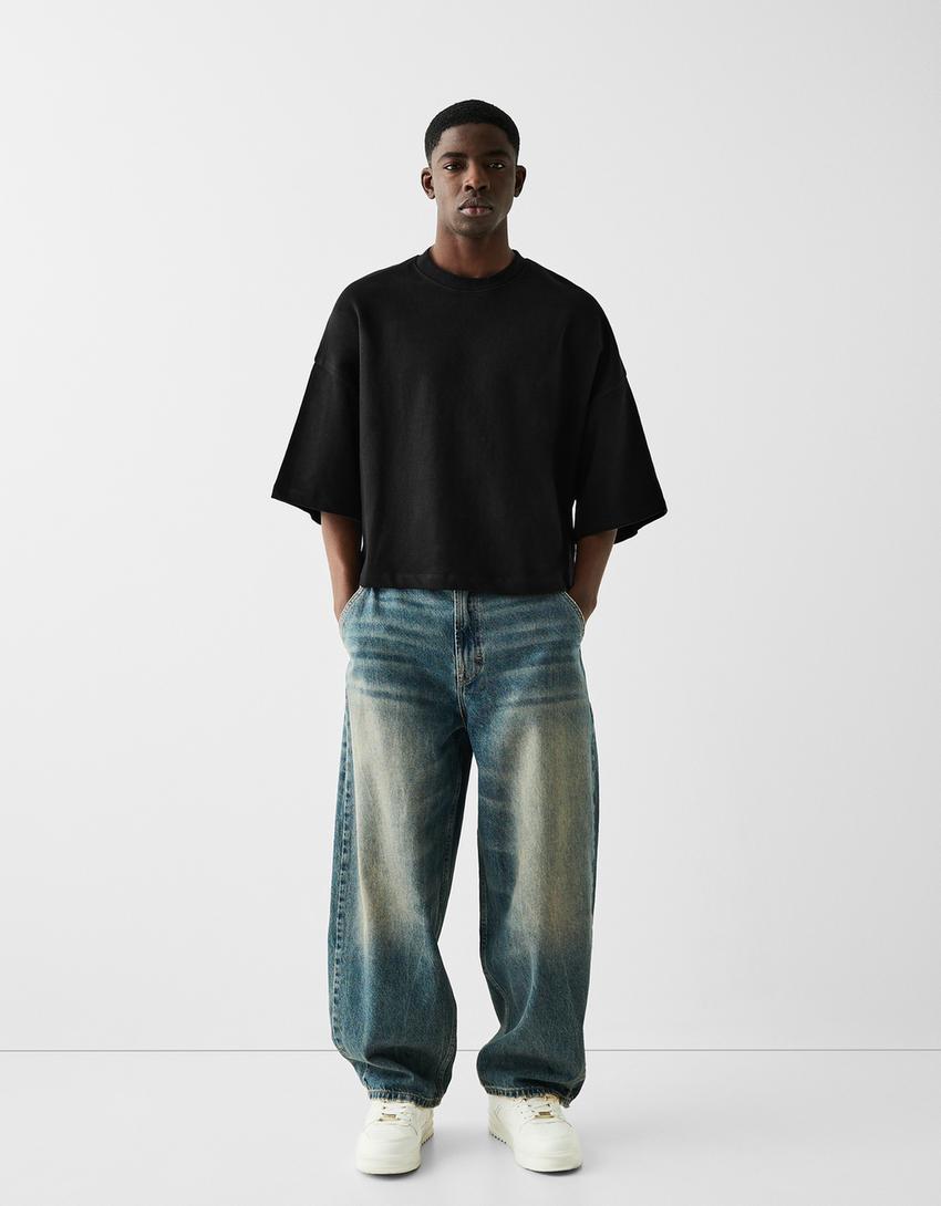 T-shirt manga curta cropped felpa-Preto-3