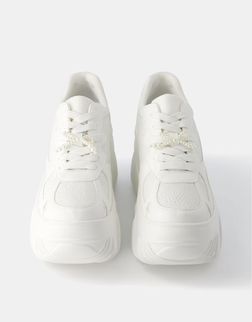 Sneakers plateforme XL détail dentelle et nœud de perles-Blanc-1