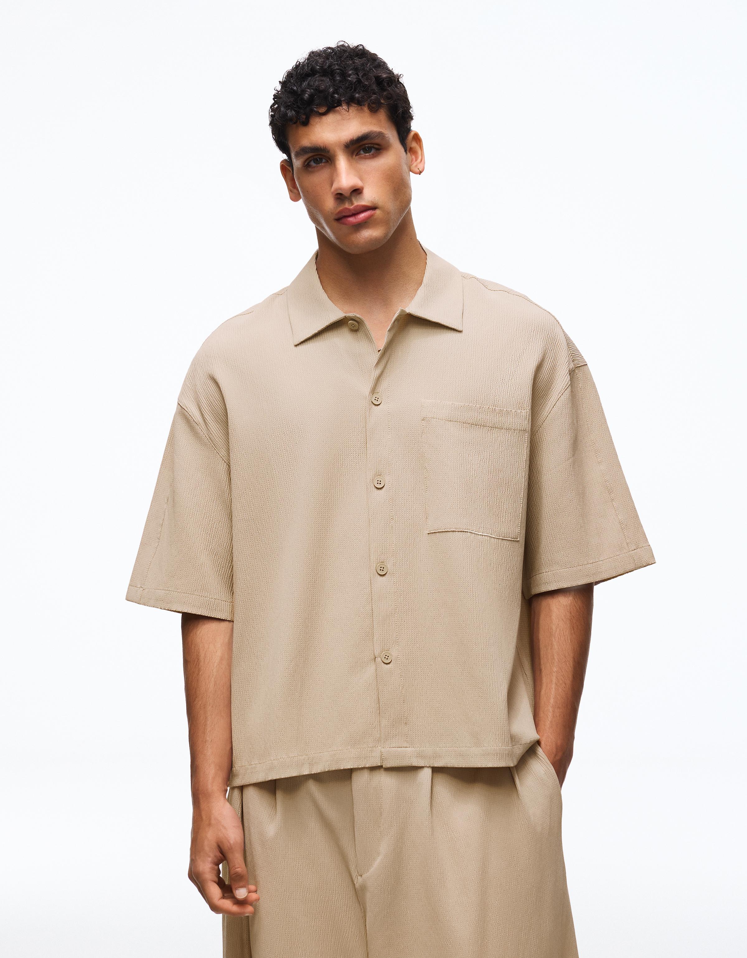 Pleated short sleeve boxy shirt — Sand