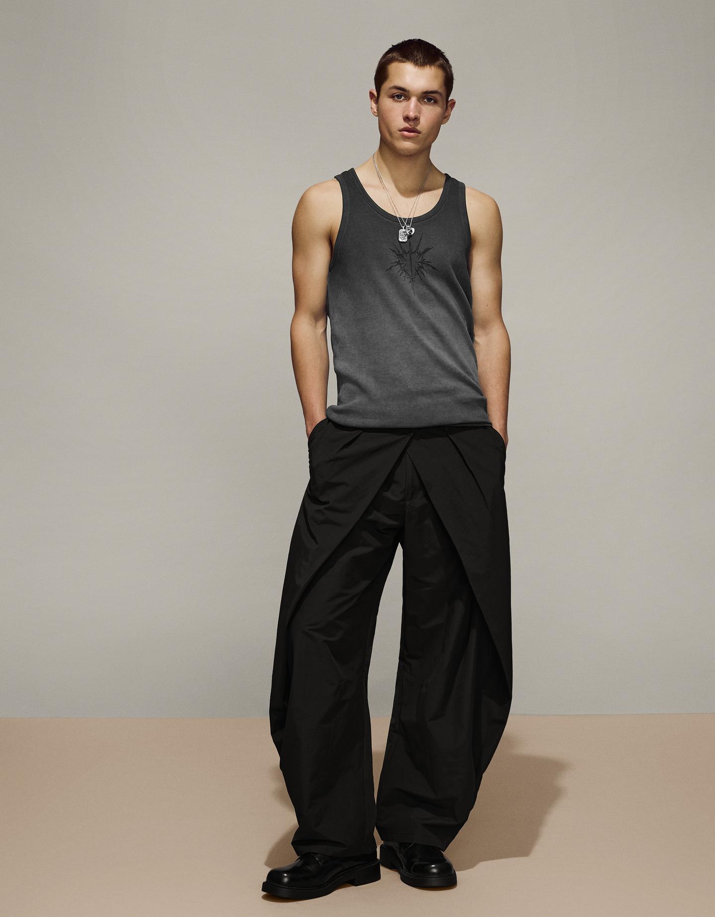 Bershka Pantalón Super Baggy Cruzado Hombre Negro