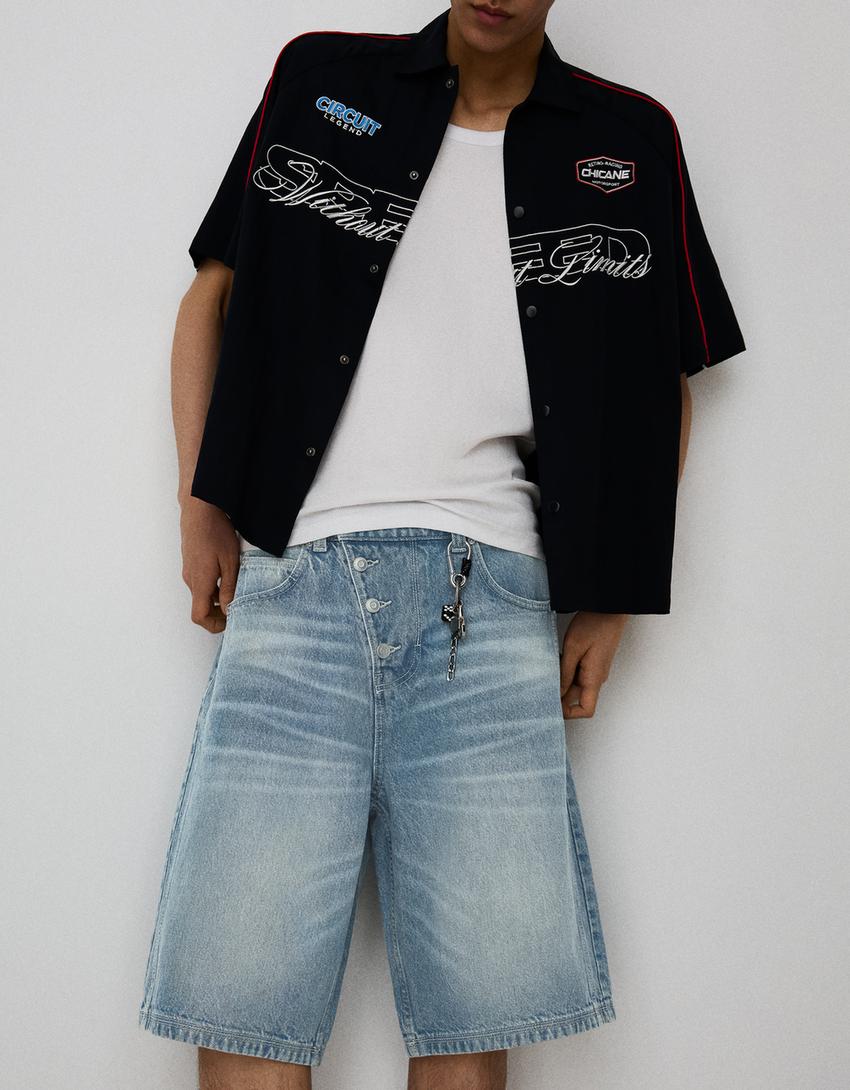 Barrel Bermuda shorts with crossover detail-Light blue