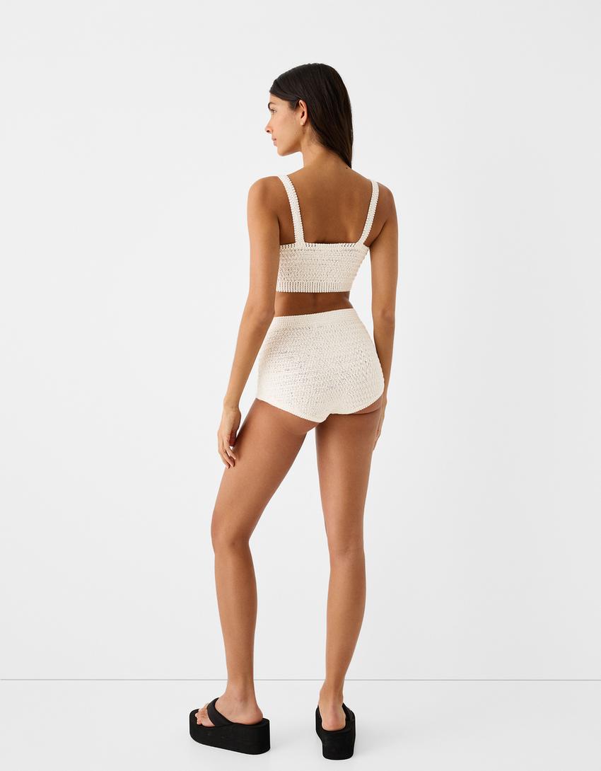 توب شينيل برقبة مستديرة-كريمي-1