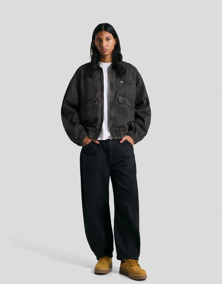 Denim jacket with pockets-Black