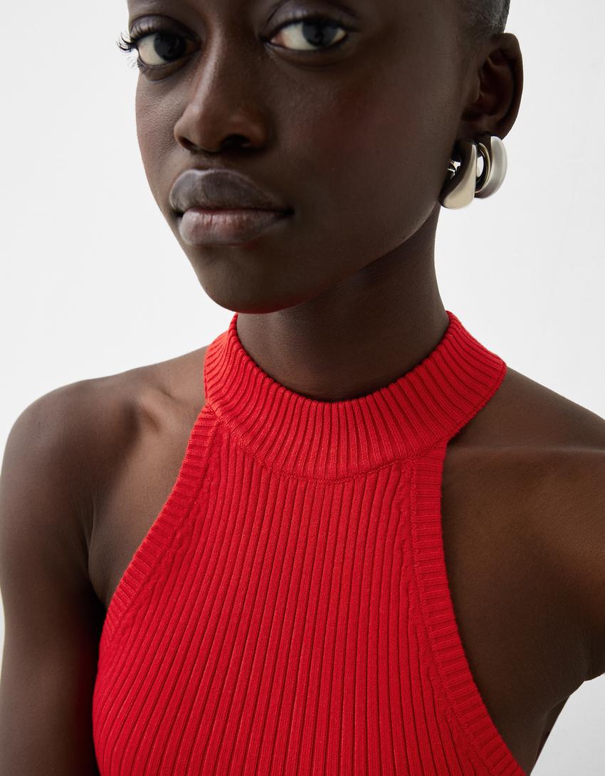 توب مضلع برقبة هالتر-أحمر-5