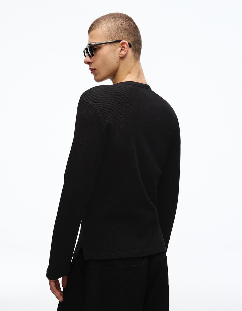 Langärmeliges Henley-Shirt Slim-Fit-Schwarz