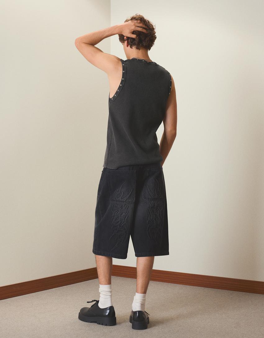 Top met bandjes en eyelets-Zwart