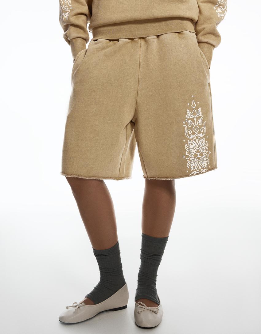 Aries X Bershka Yıkanmış Görünümlü Bermuda-Deve tüyü rengi