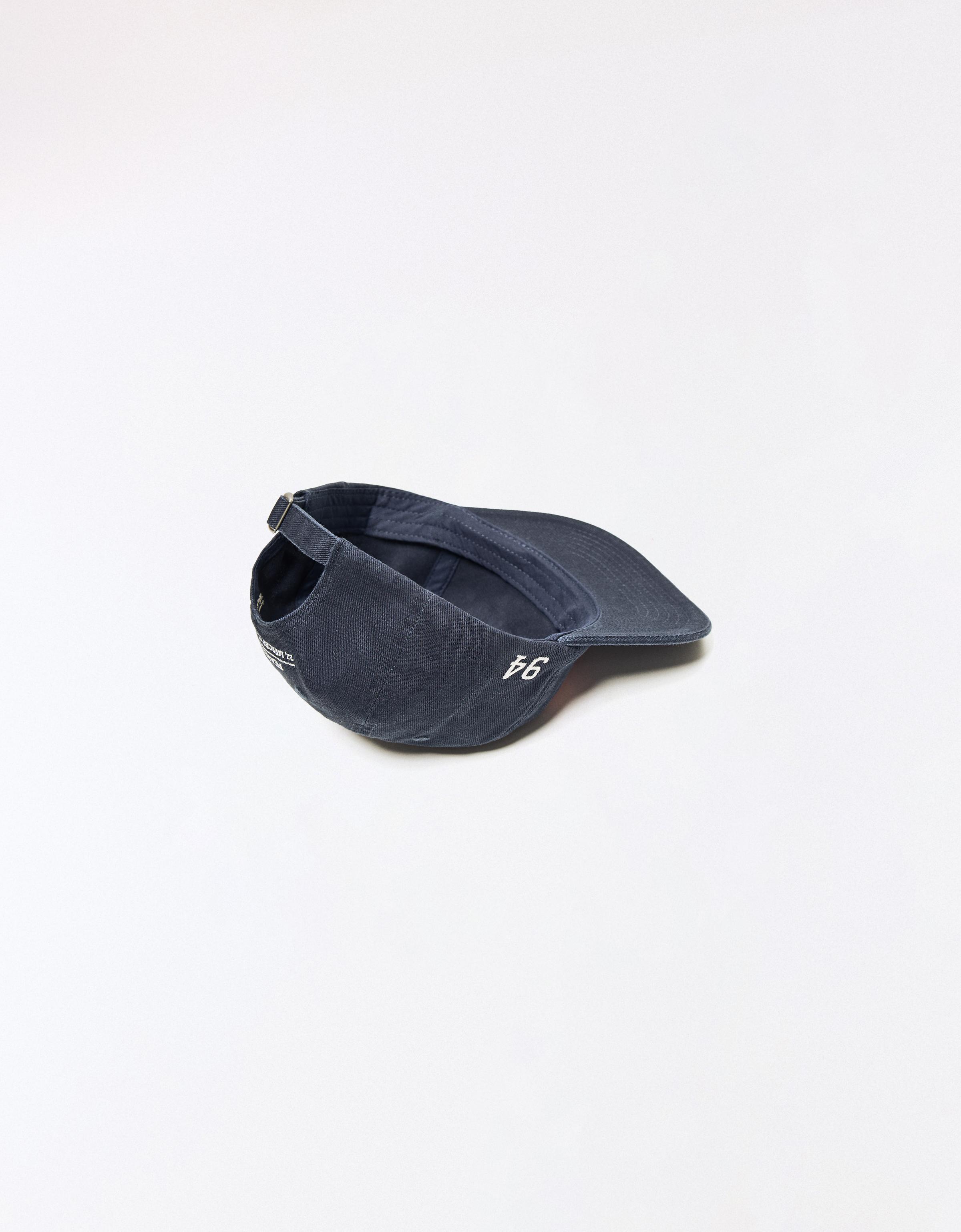 Embroidered flat peak cap — Navy