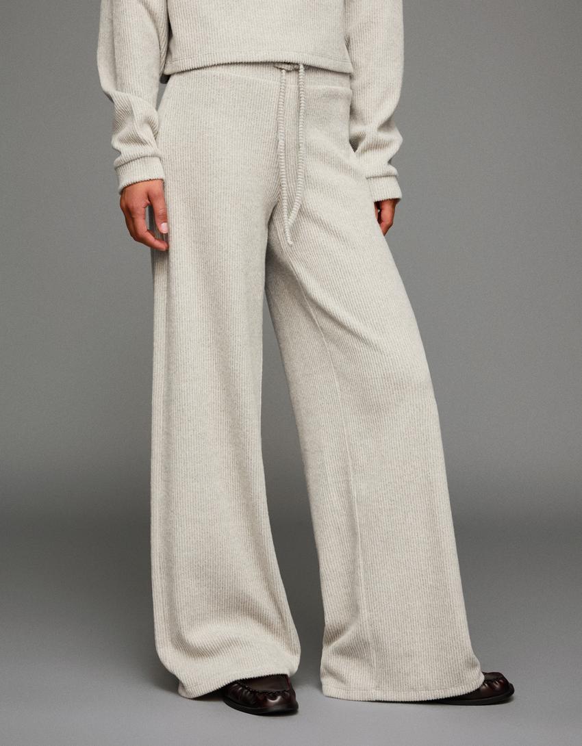 Ribbed sweater and wide-leg trousers set-Ribbed sweater and wide-leg trousers set