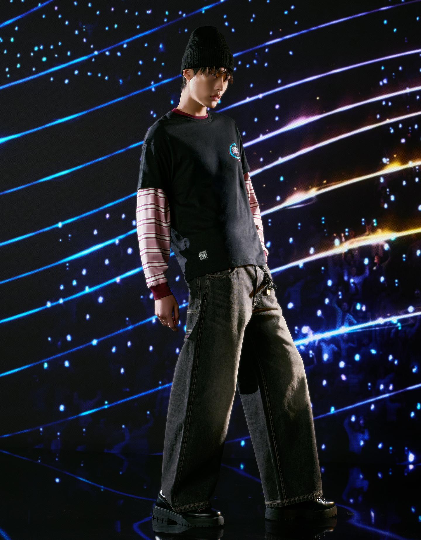 Bershka koszulka kpop demon hunters saja boys z krótkim rękawem i nadrukiem z filtrem cyfrowym czarny