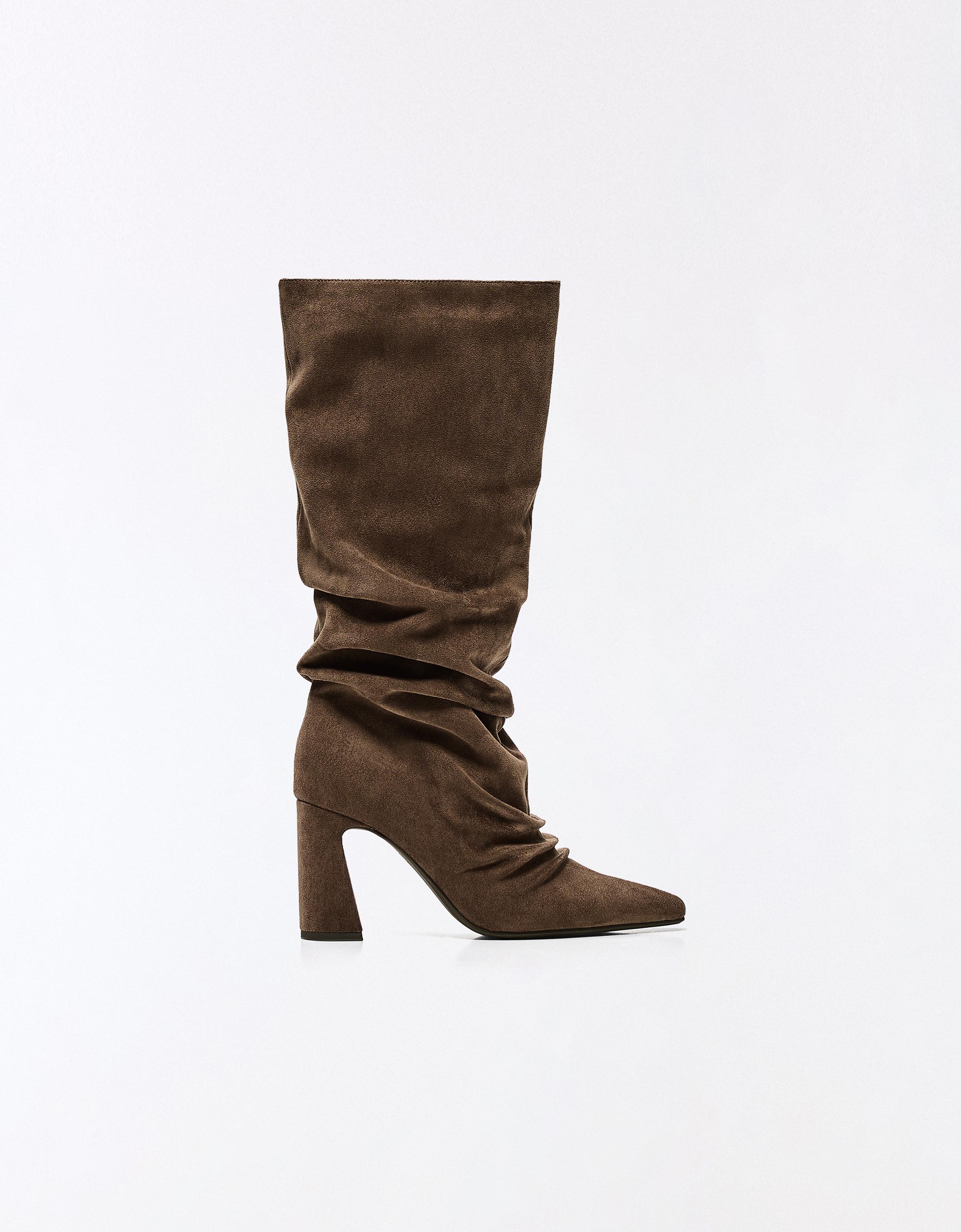 Slouchy heel boots — SAND