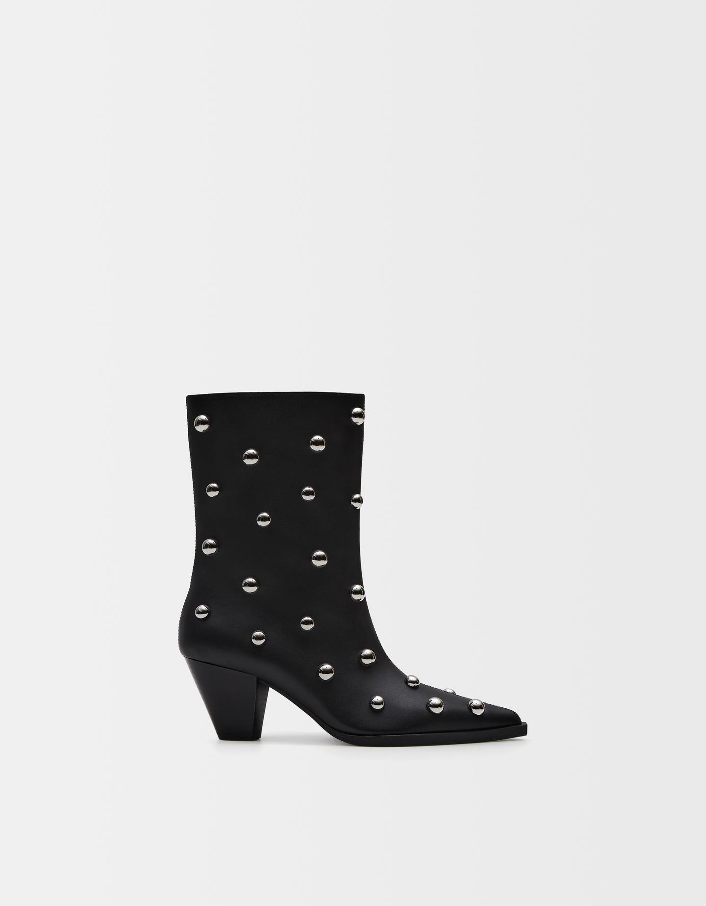 Bershka Stivaletti Con Tacco E Borchie Donna 38 Nero