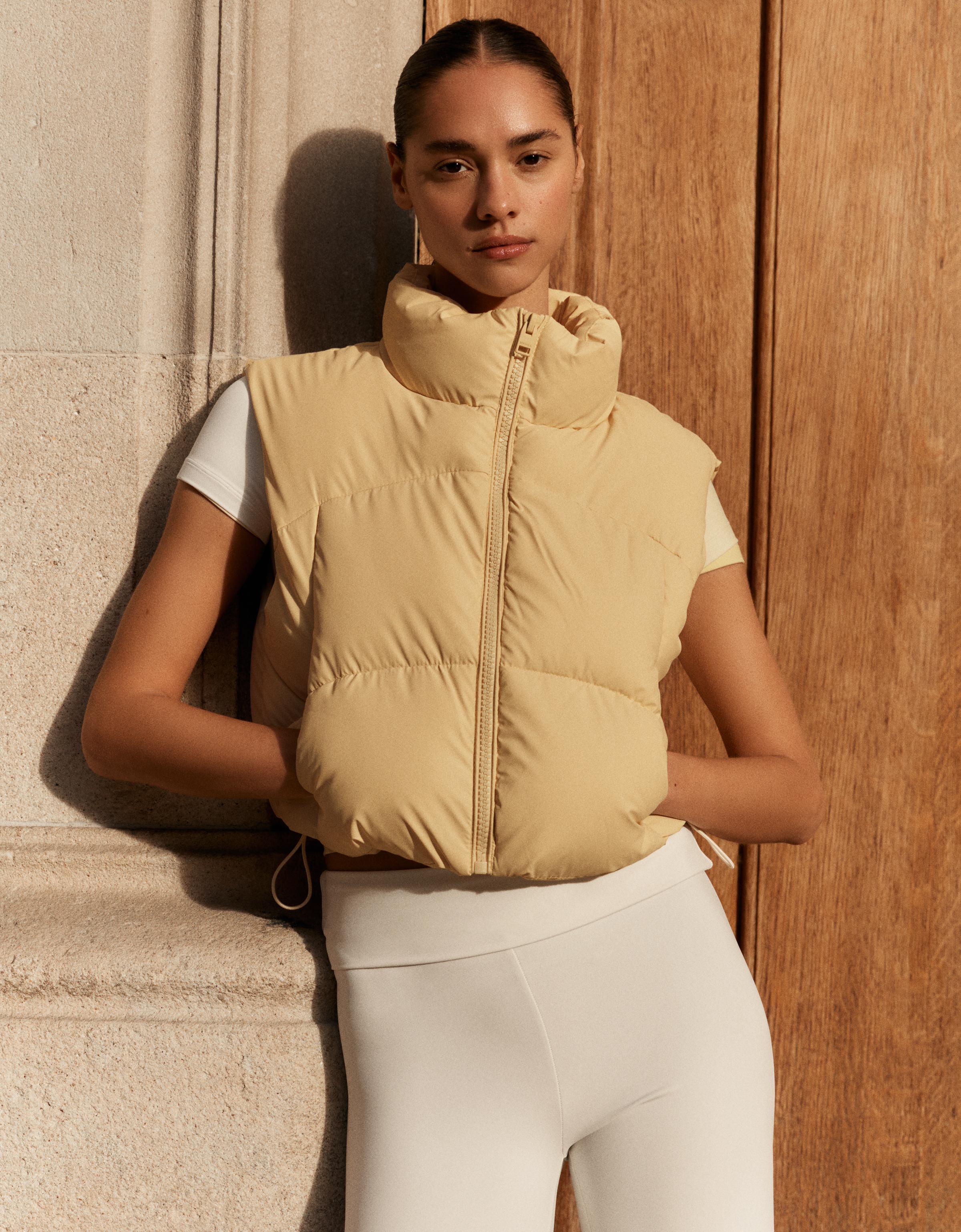 Bershka Chaleco Acolchado Cropped Mujer 10-12 Beige
