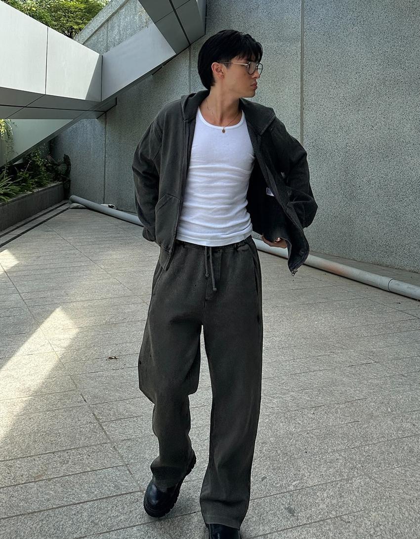 Cropped boxy fit zip-up sweatshirt-Grey