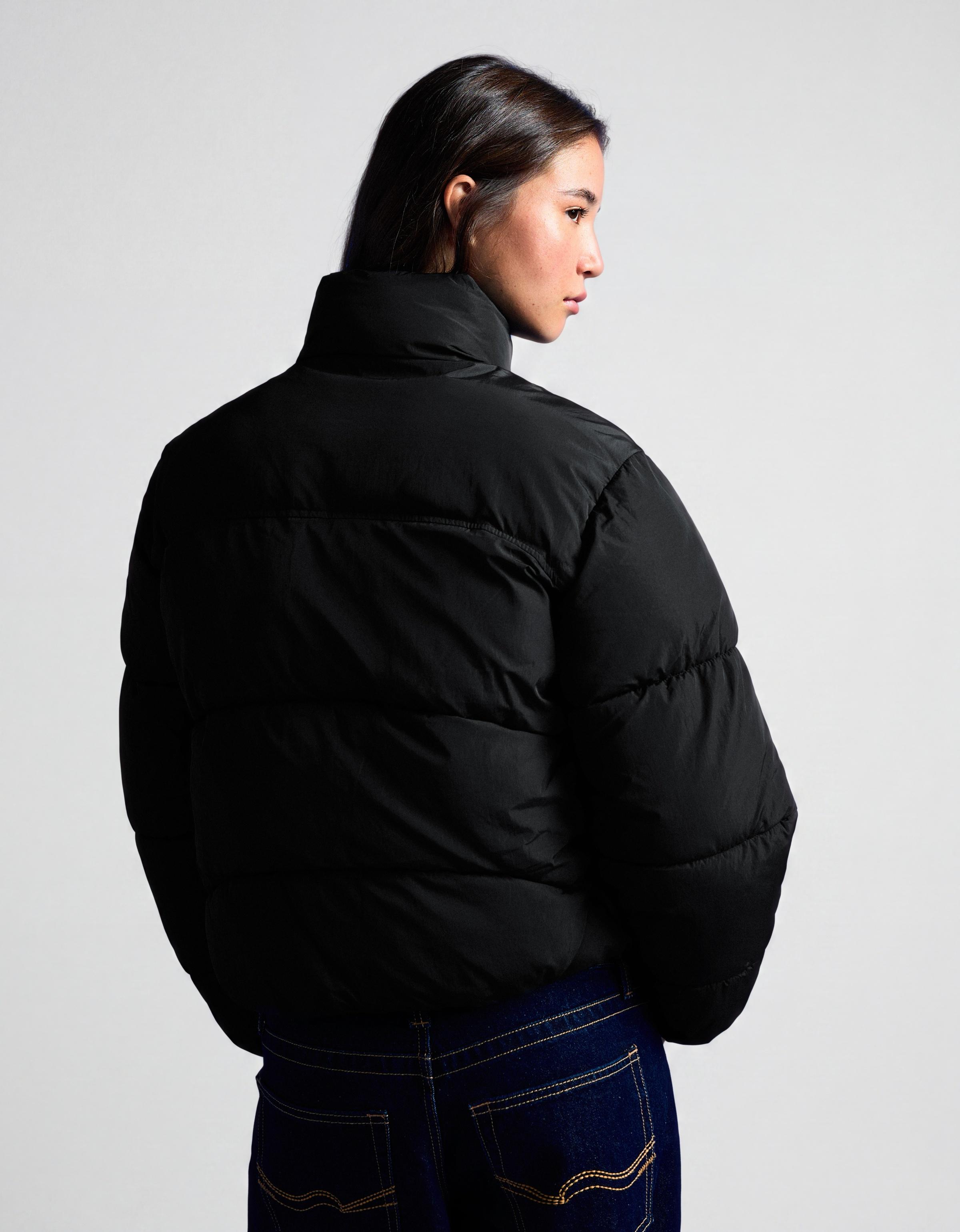 Water-repellent padded jacket — Black