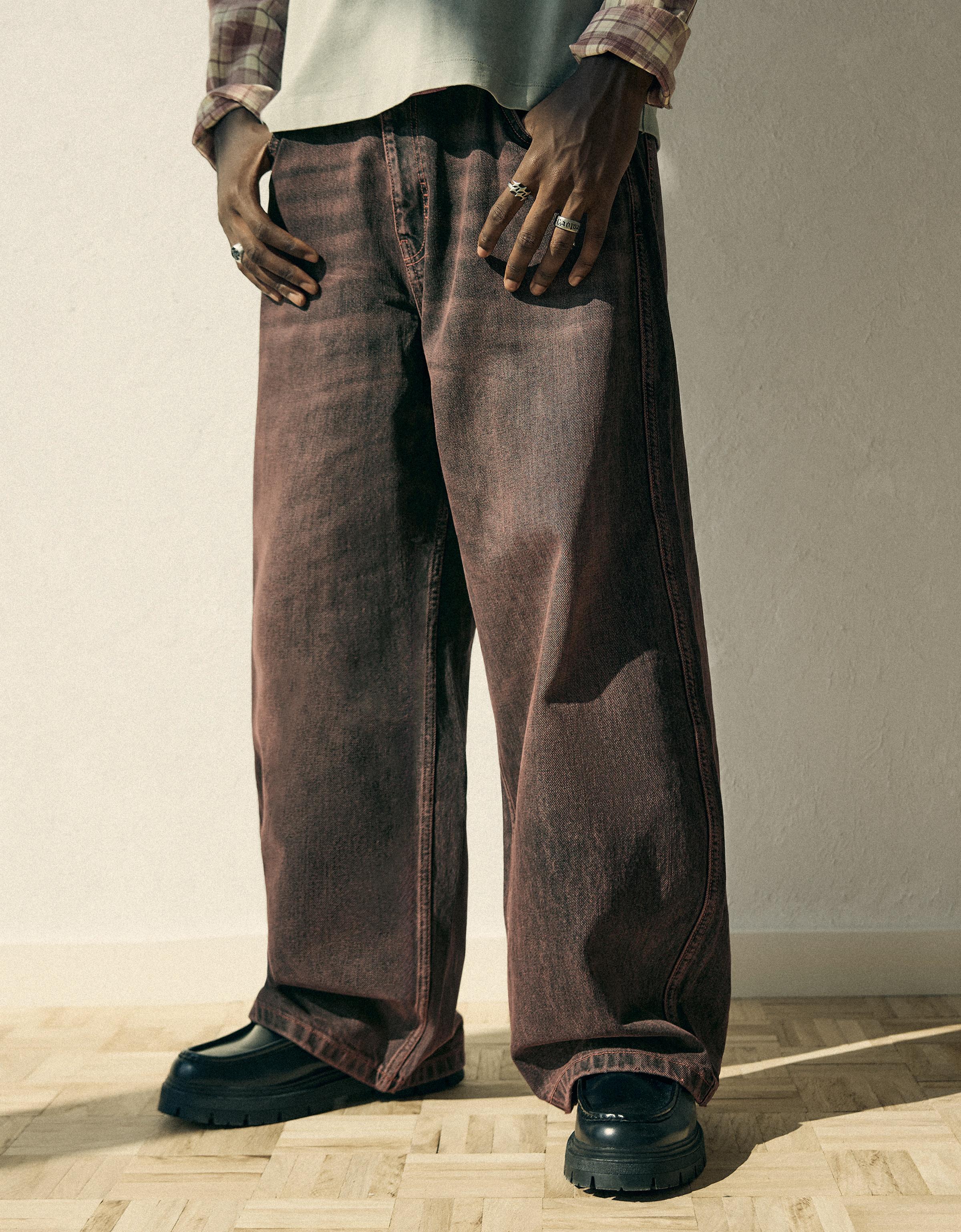 Baggy skater jeans — Brown