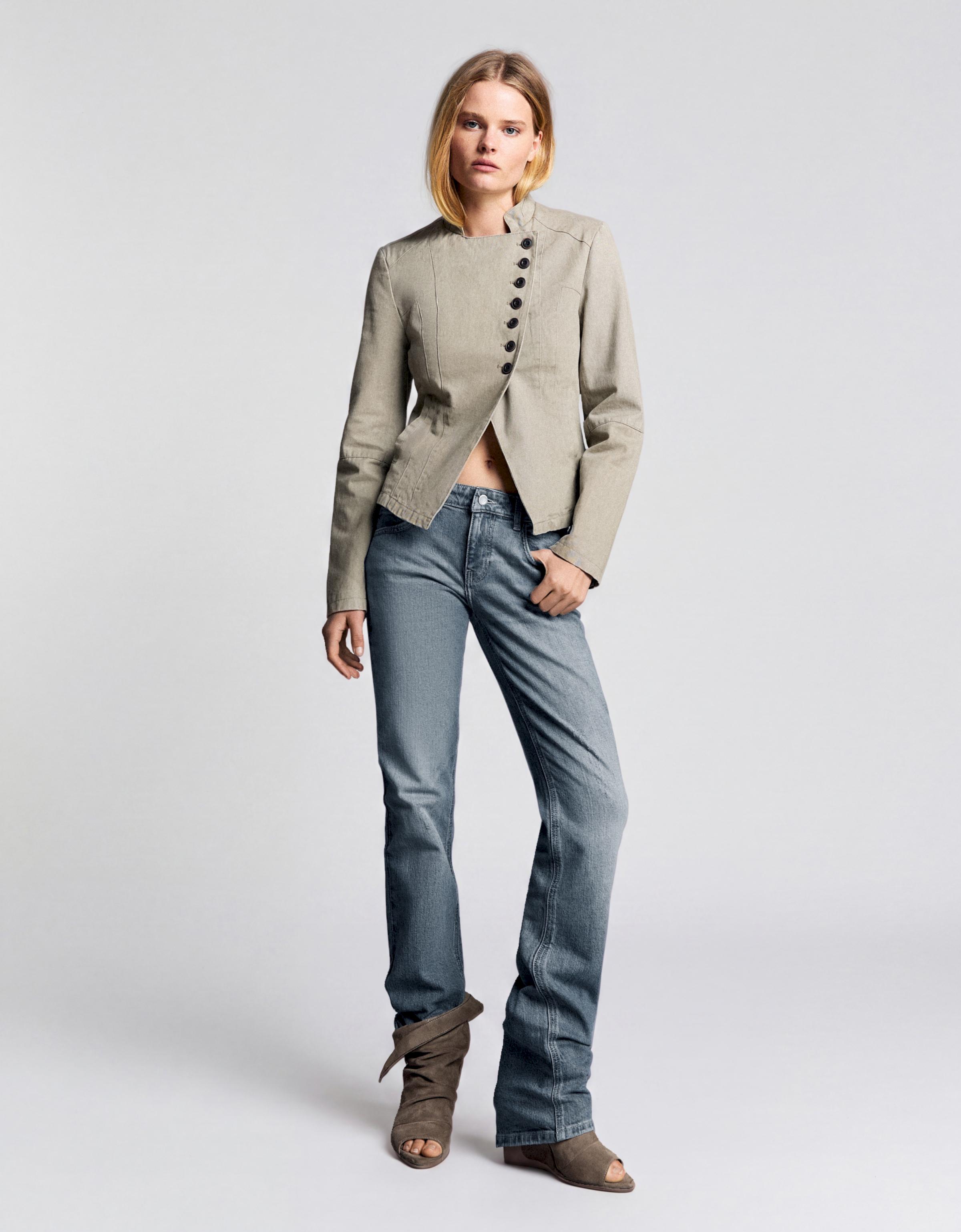 Low-rise slim fit jeans — Light blue