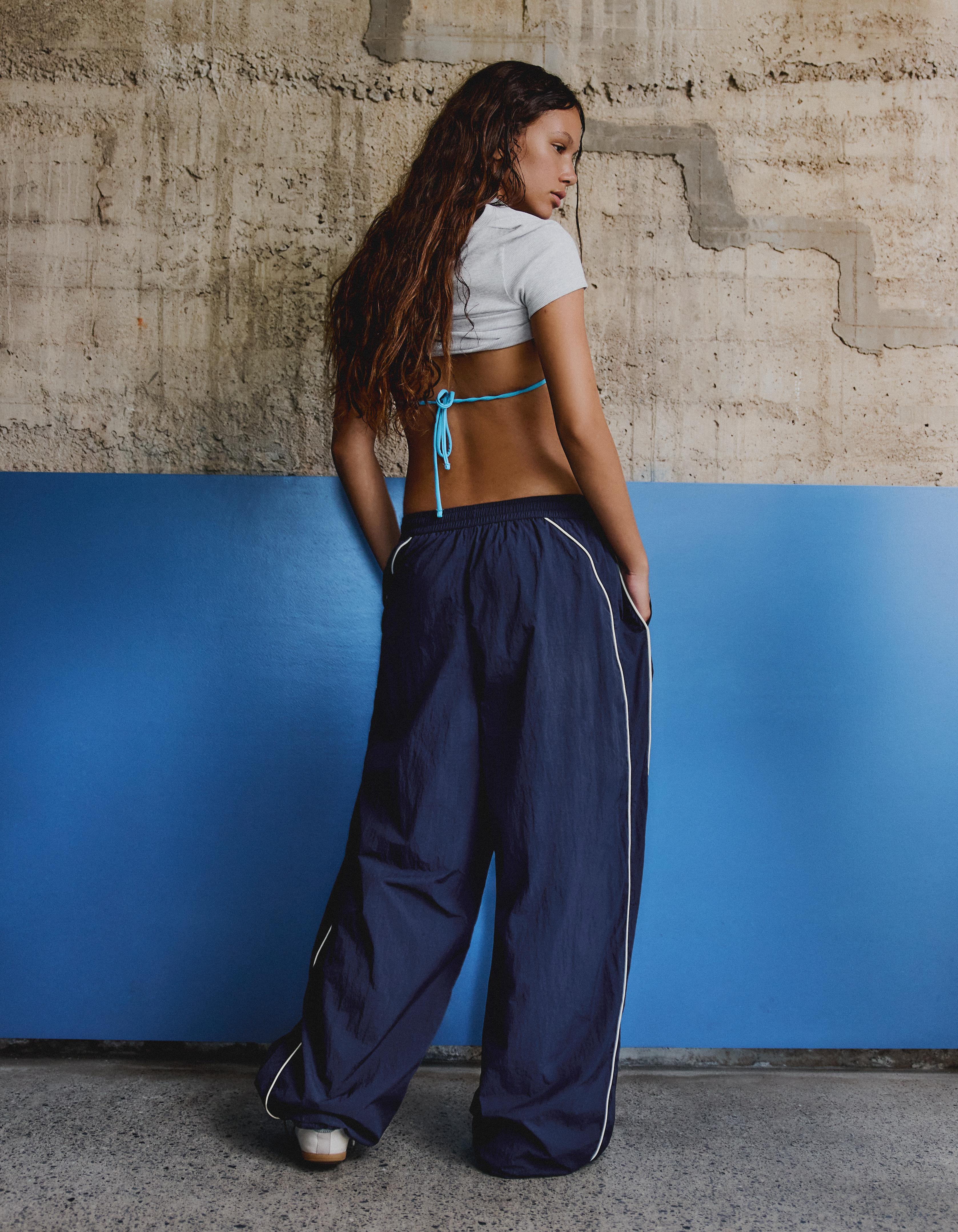 Technical parachute trousers - Women | Bershka