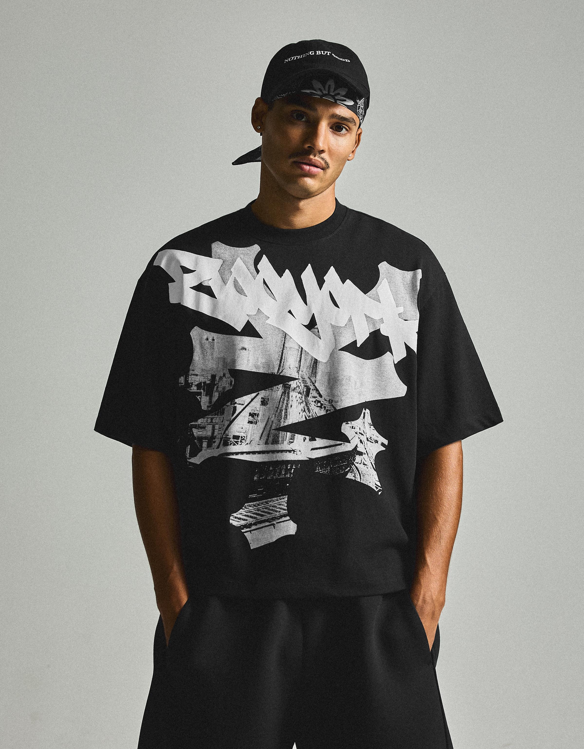 Short sleeve boxy ZOO YORK X BERSHKA T-shirt — Black