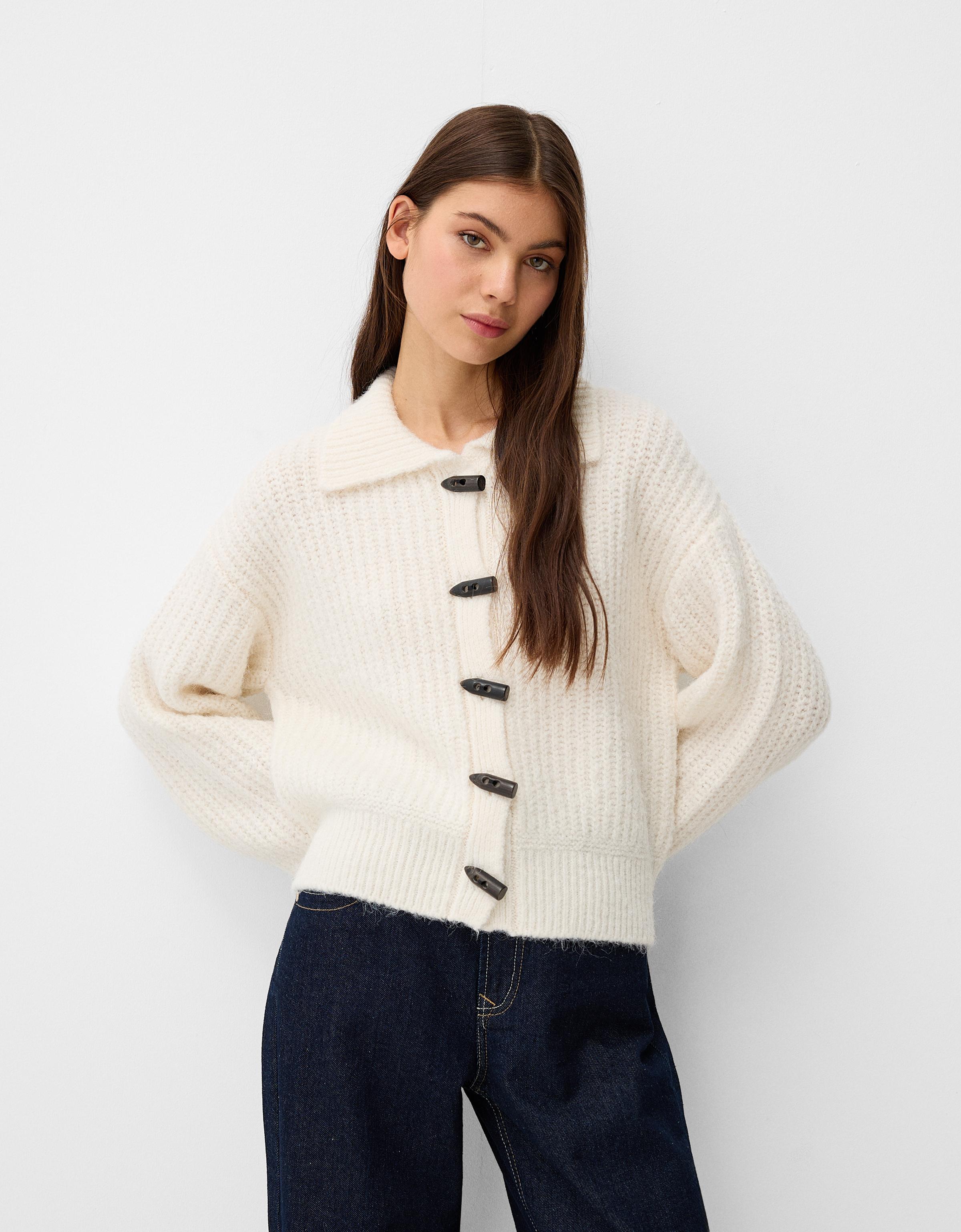 Bershka Strickjacke Mit Polo-Kragen Und Knöpfen Damen M Weiss