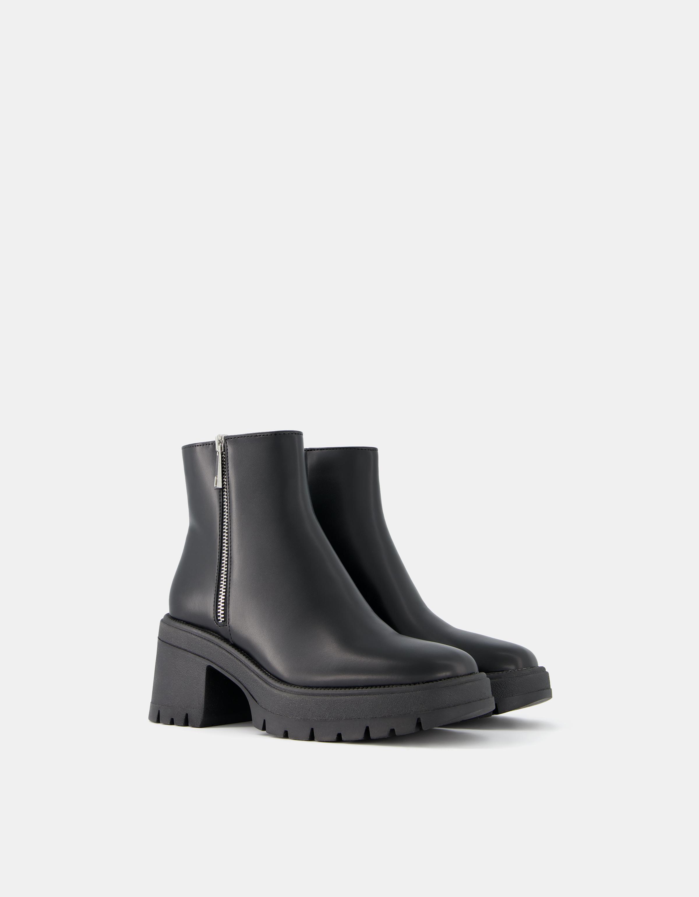 Bershka Flache Stiefeletten Mit Reißverschluss Damen 37 Schwarz