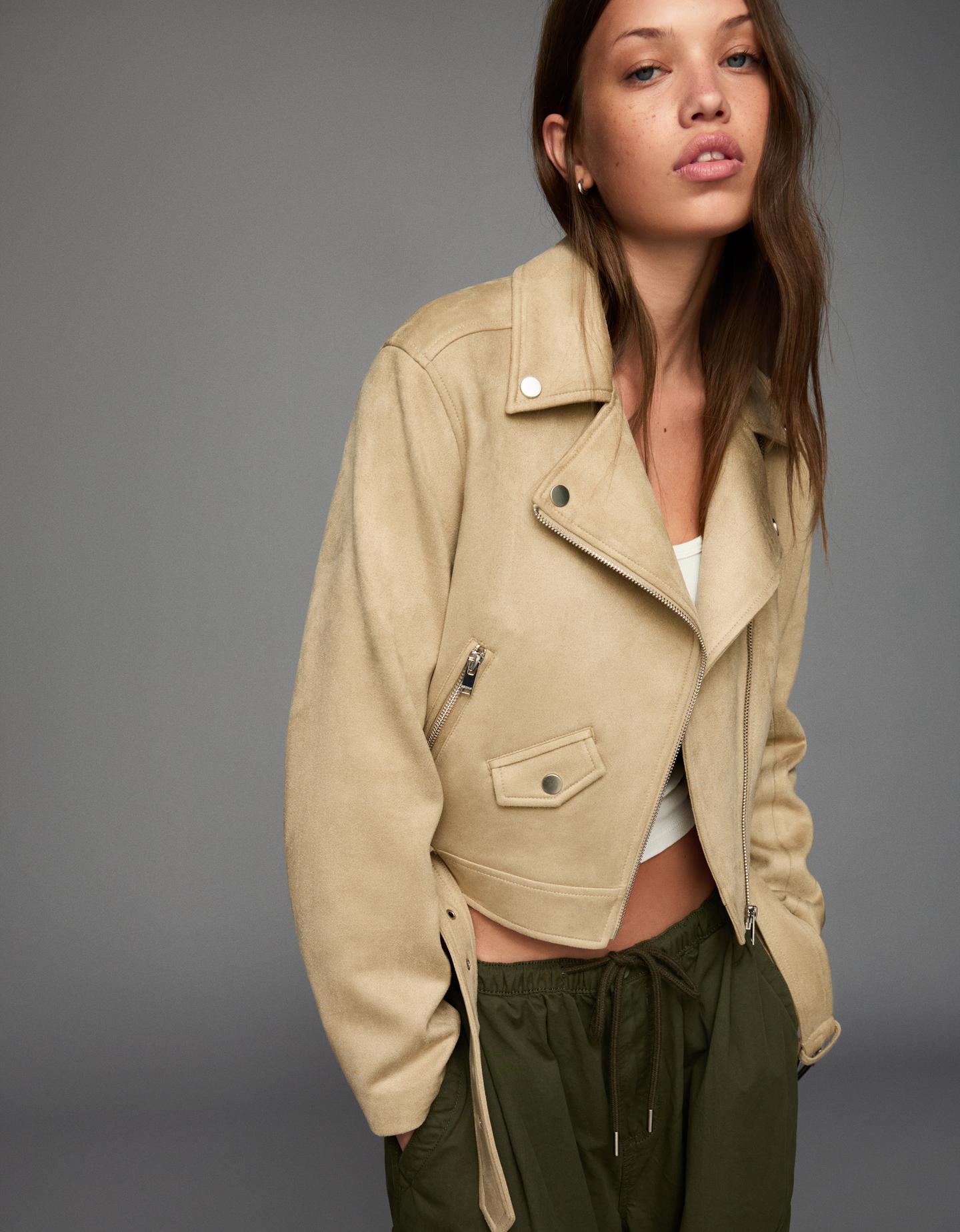 Bershka kurtka biker ze sztucznej skóry kremowy