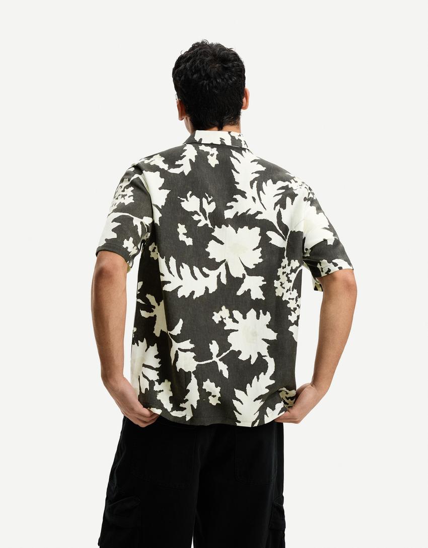 Camisa manga corta print-Negro