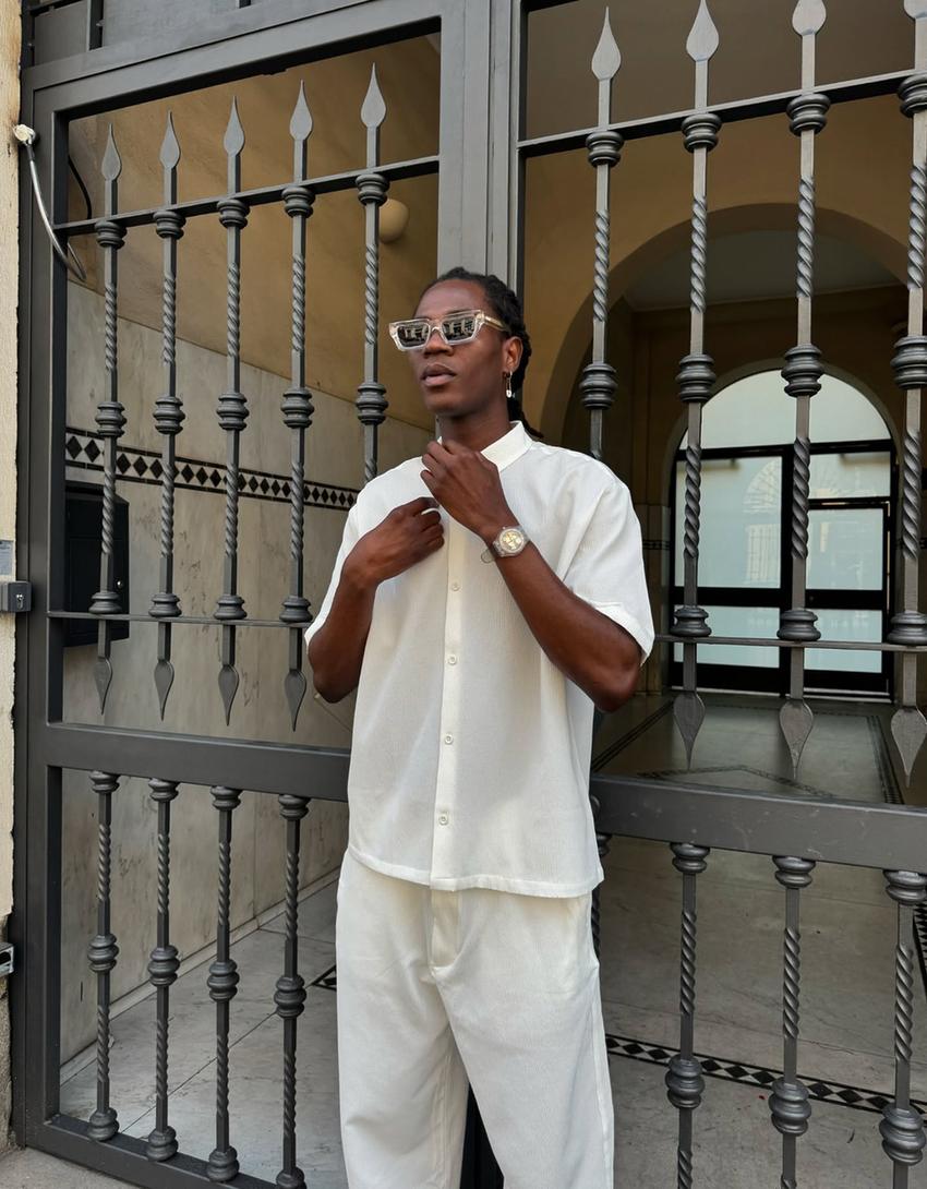 Pantalón baggy jogger plisado-Blanco roto-2