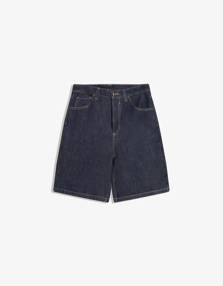 Errand Day Rhythm — Baggy denim Bermuda shorts