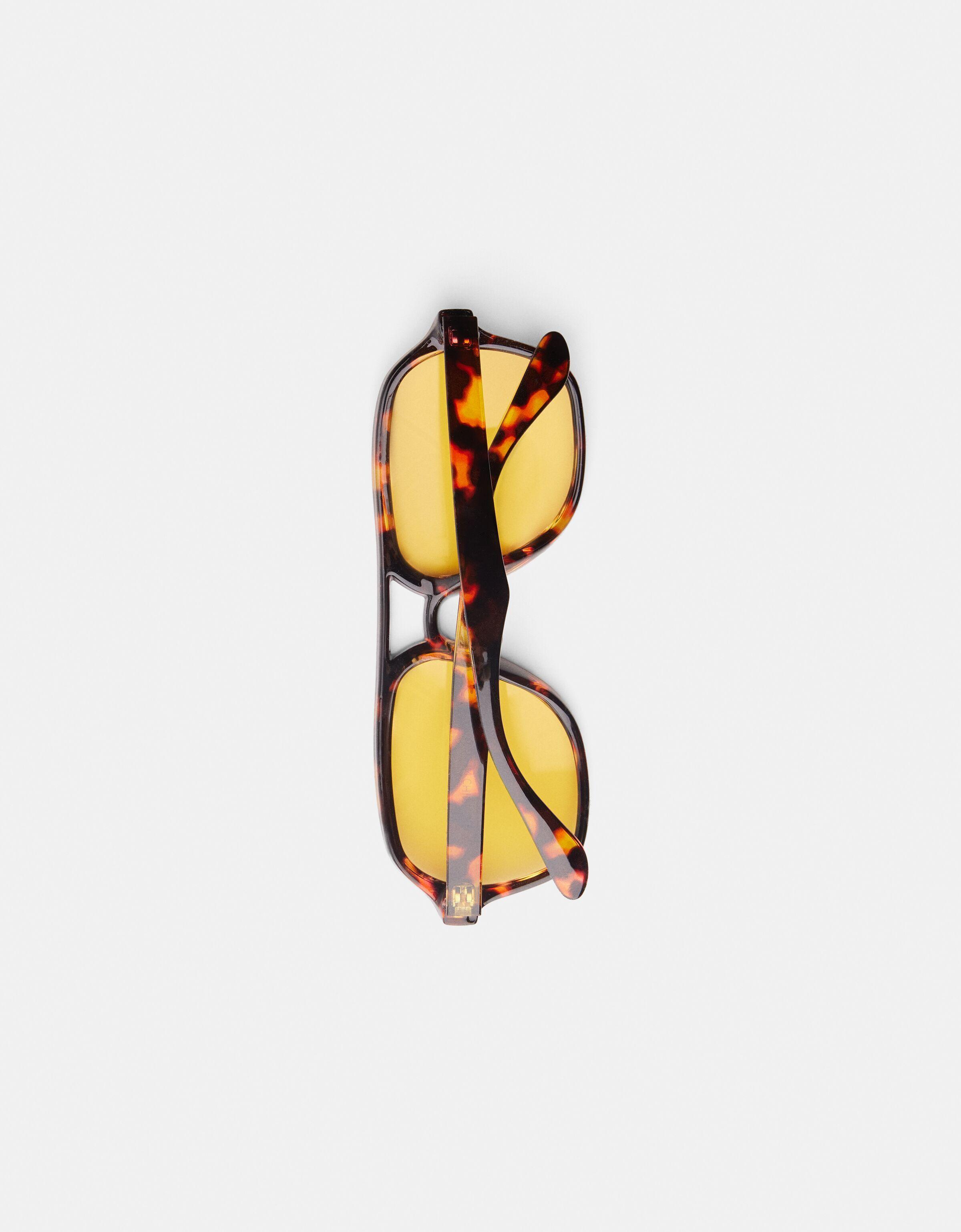 Retro-style sunglasses — Brown