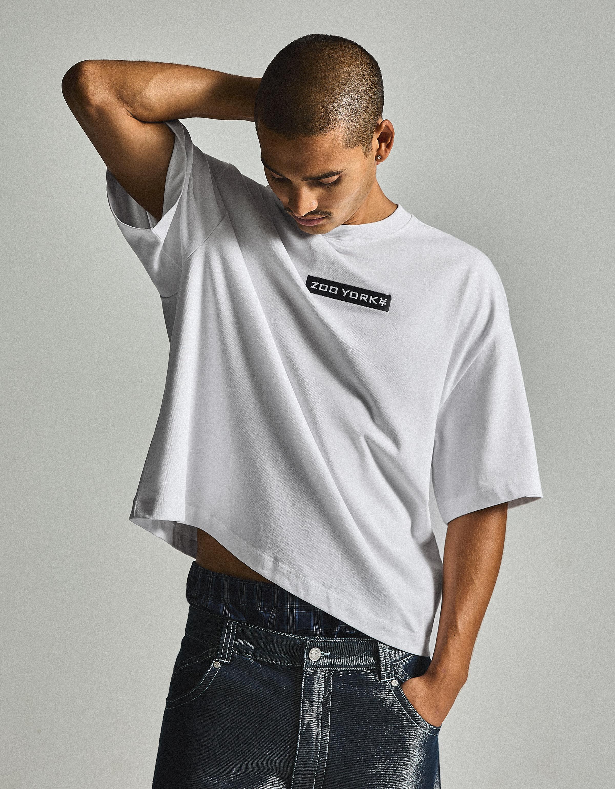 Short sleeve boxy ZOO YORK X BERSHKA T-shirt — White