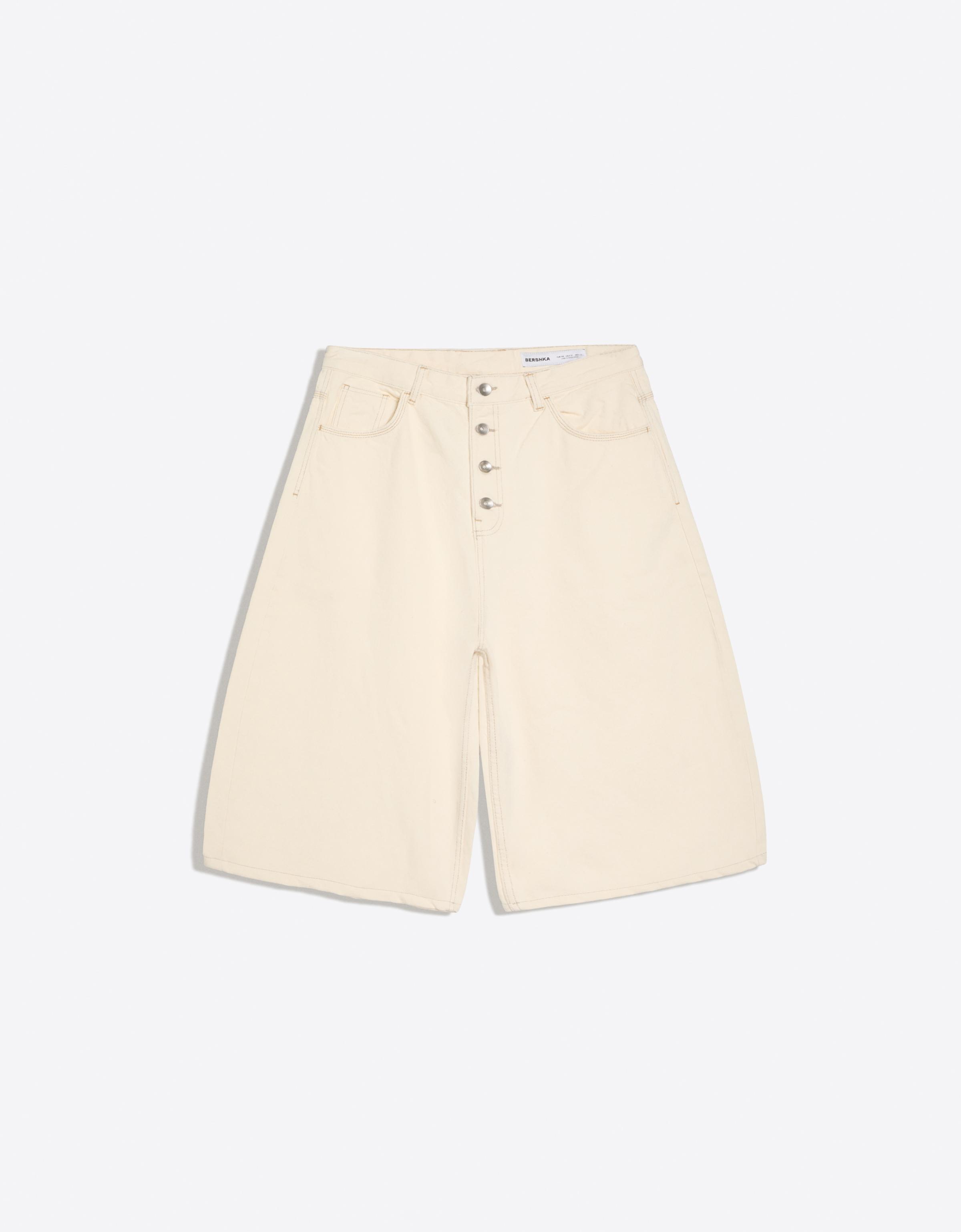Barrel leg denim Bermuda shorts — Cream